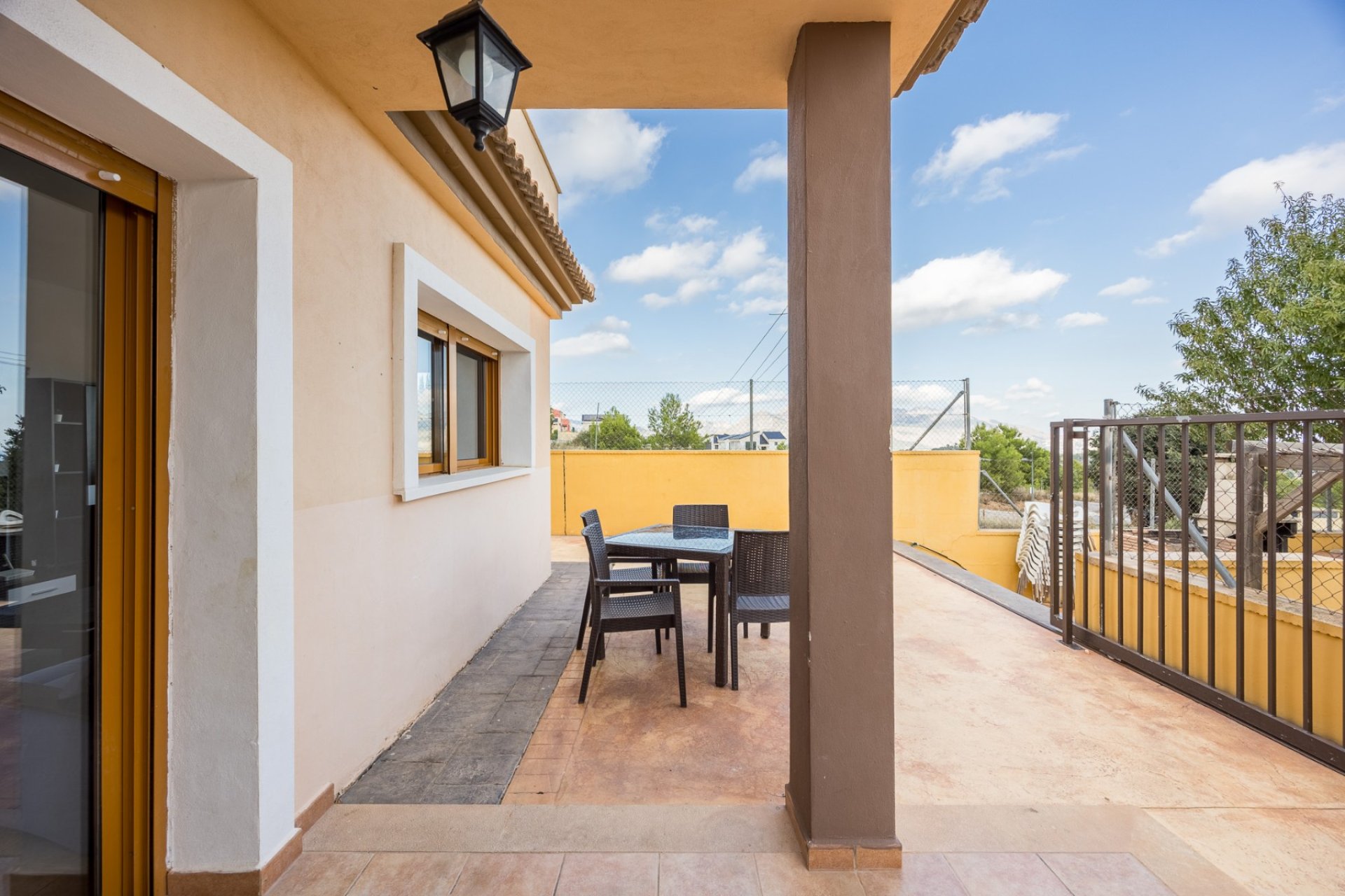 Segunda mano - Chalet independiente -
Polop