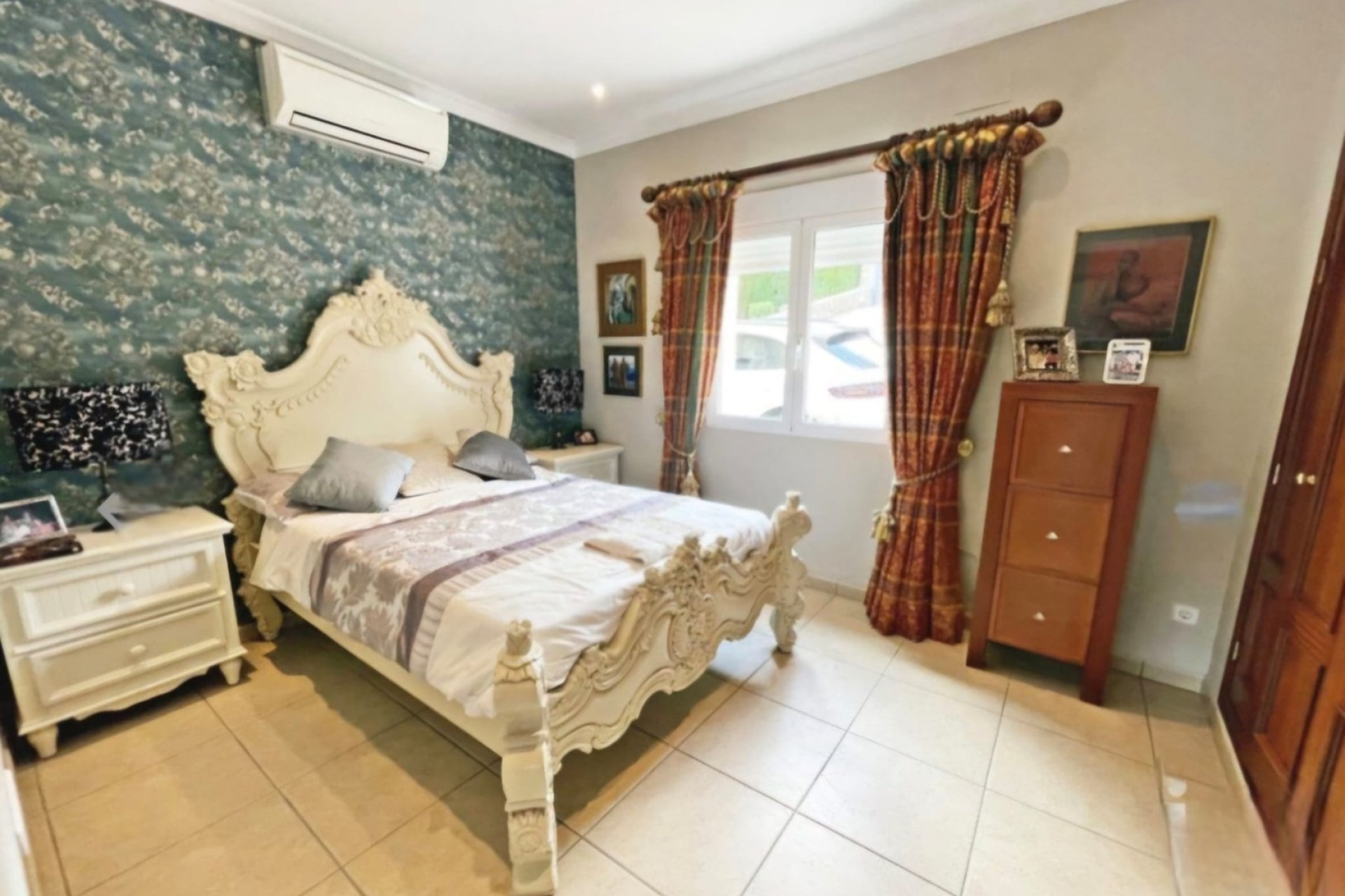 Segunda mano - Chalet -
Pedreguer