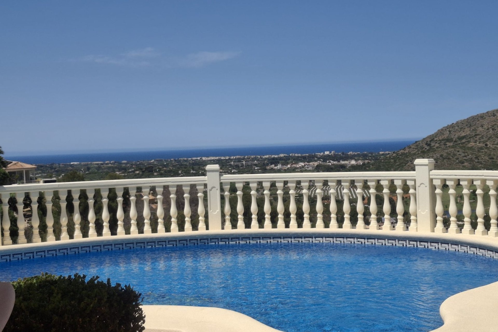 Segunda mano - Chalet -
Pedreguer