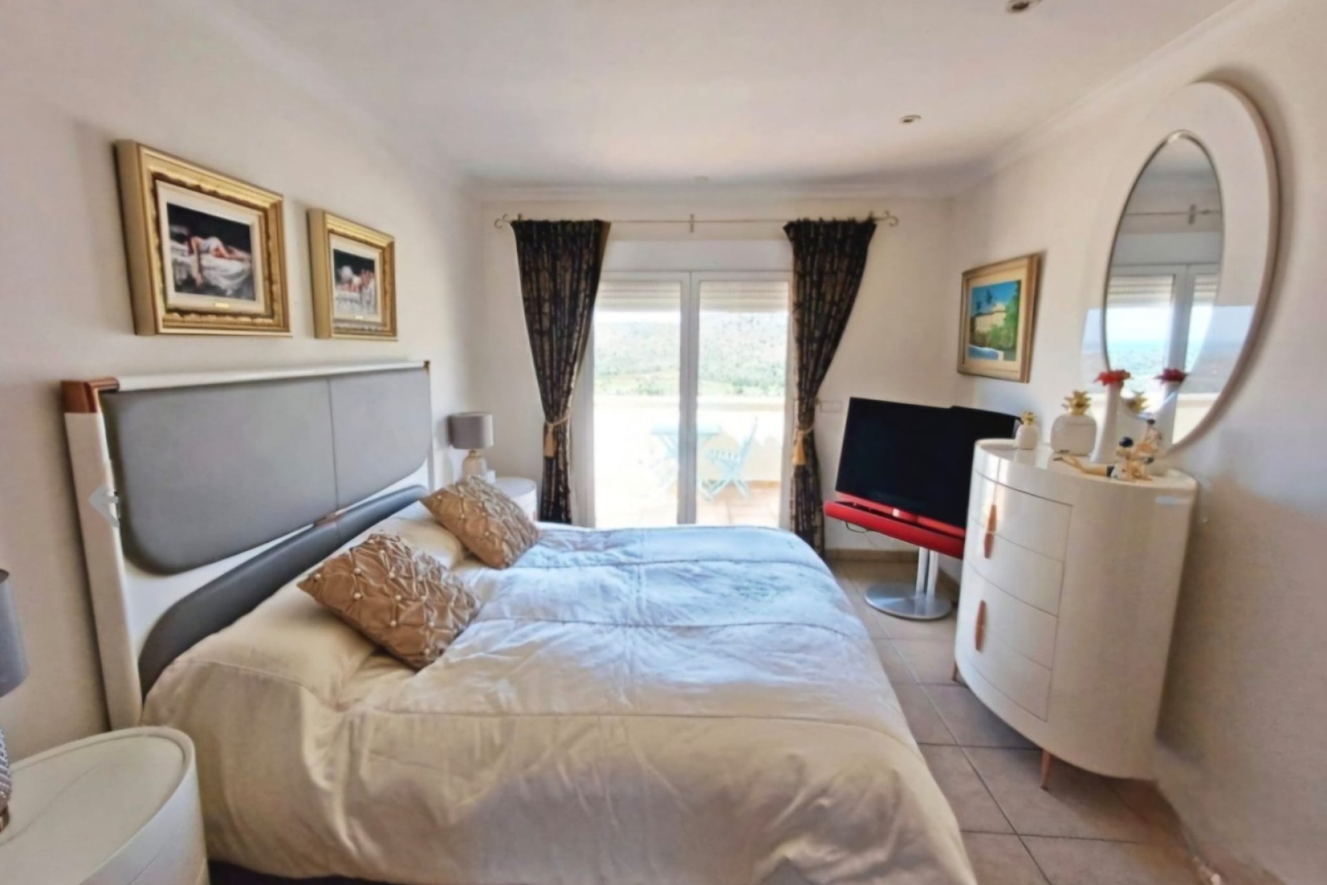 Segunda mano - Chalet -
Pedreguer