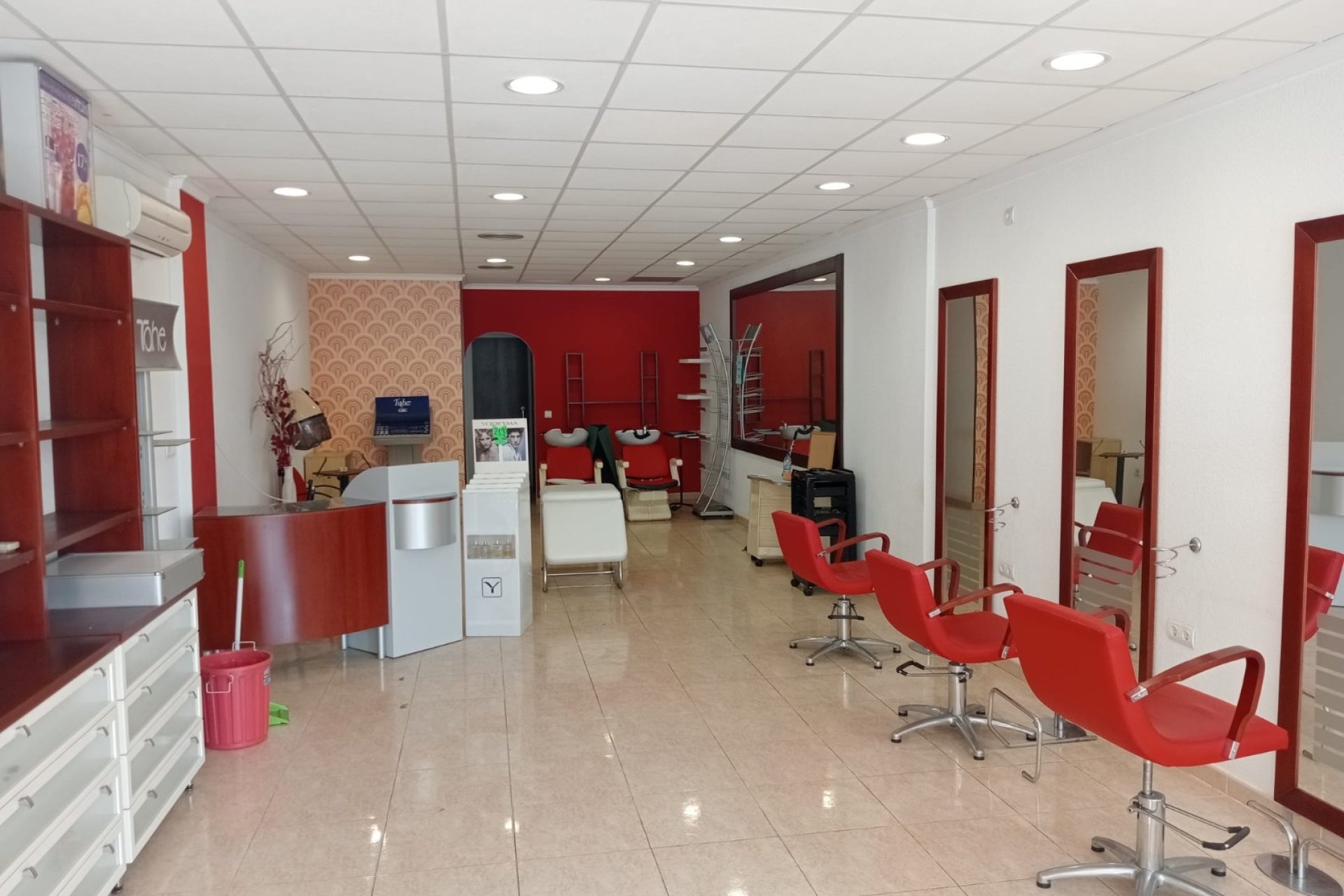 Segunda mano - Local  -
Benidorm - Levante