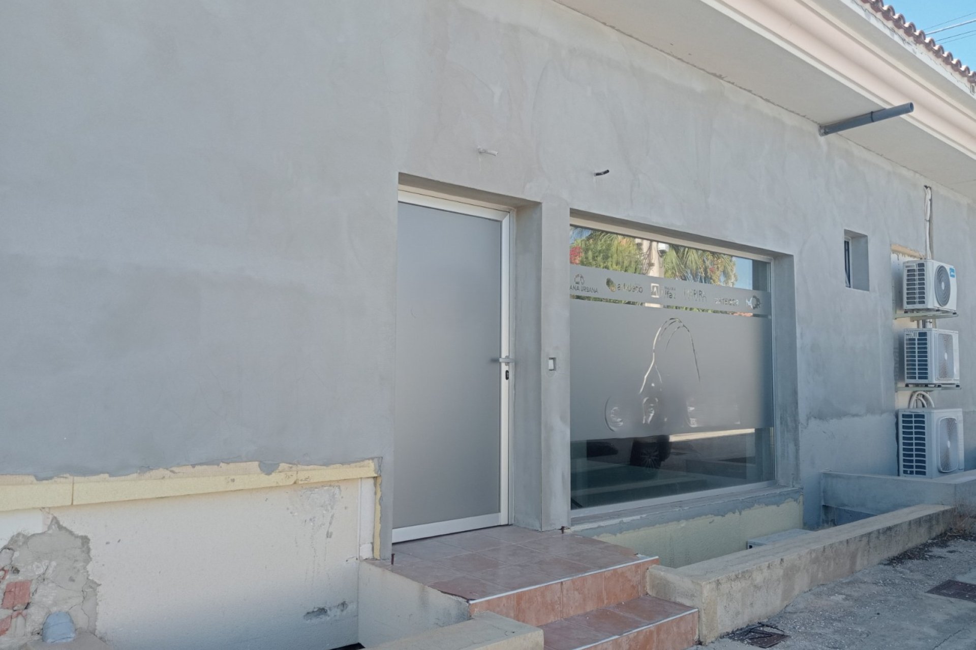 Segunda mano - Local  -
La Nucía