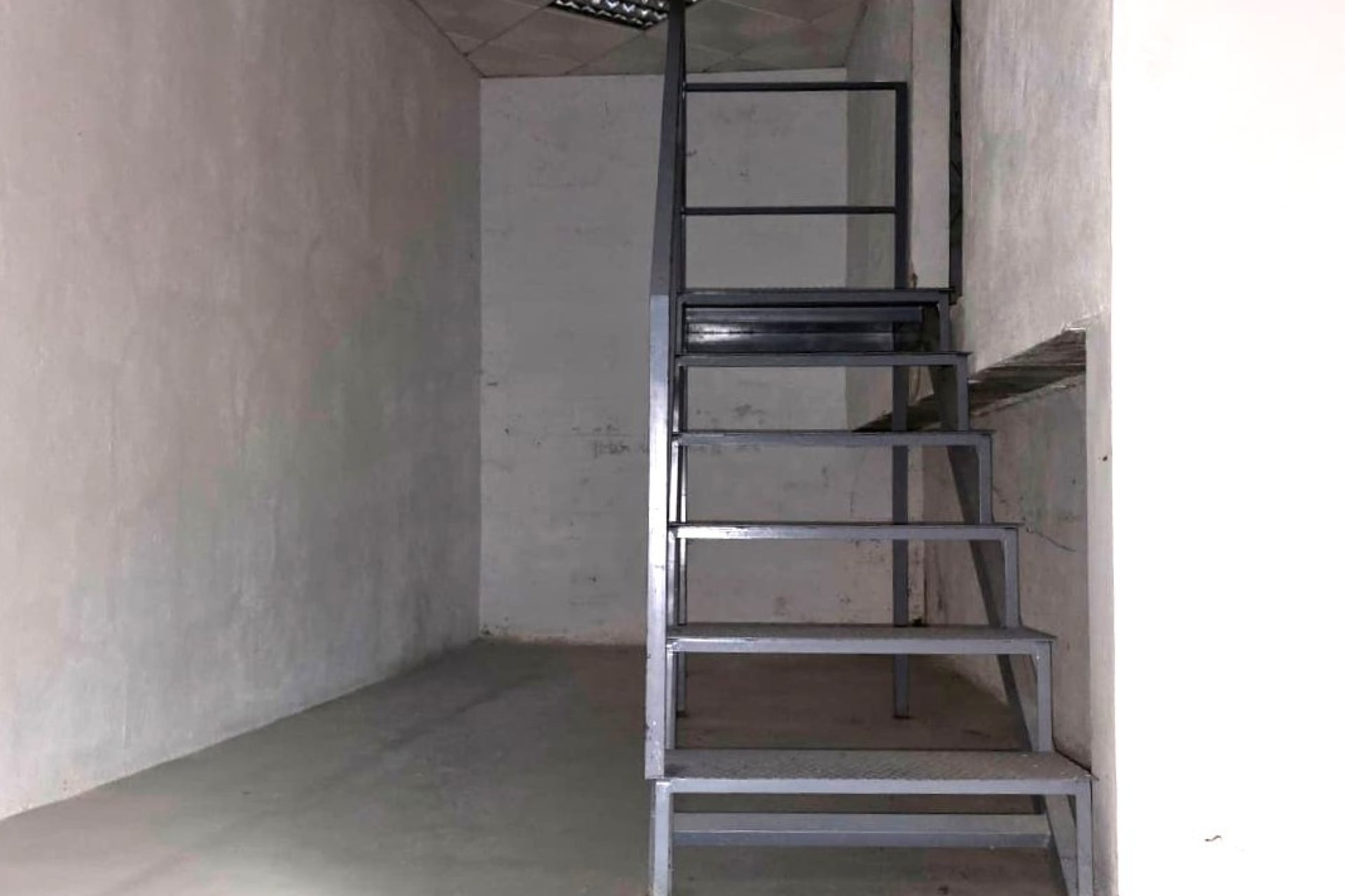 Segunda mano - Local  -
La Nucía