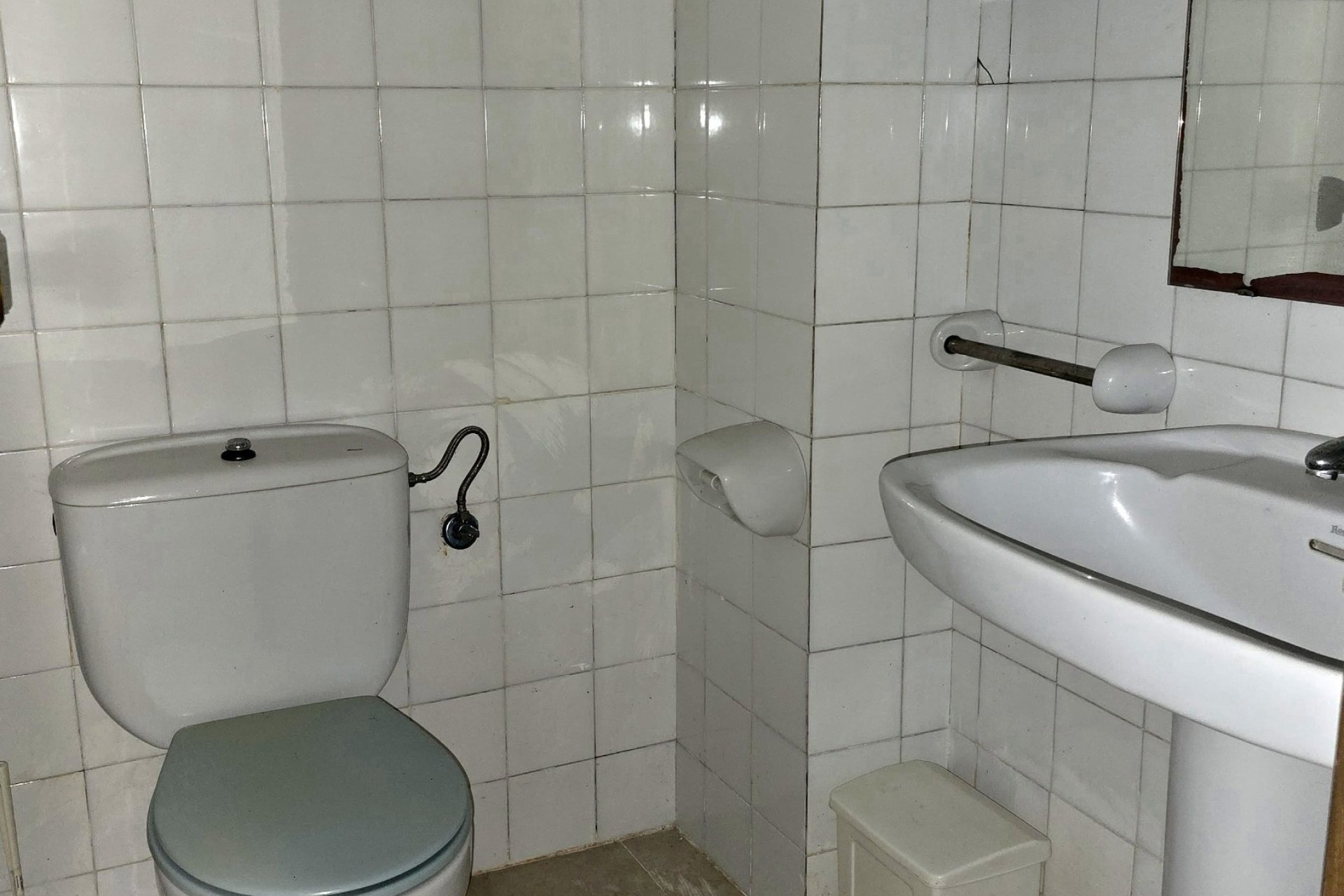 Segunda mano - Local  -
Miramar