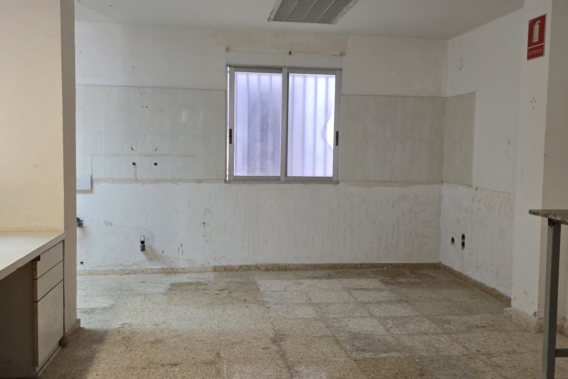 Segunda mano - Local  -
Miramar