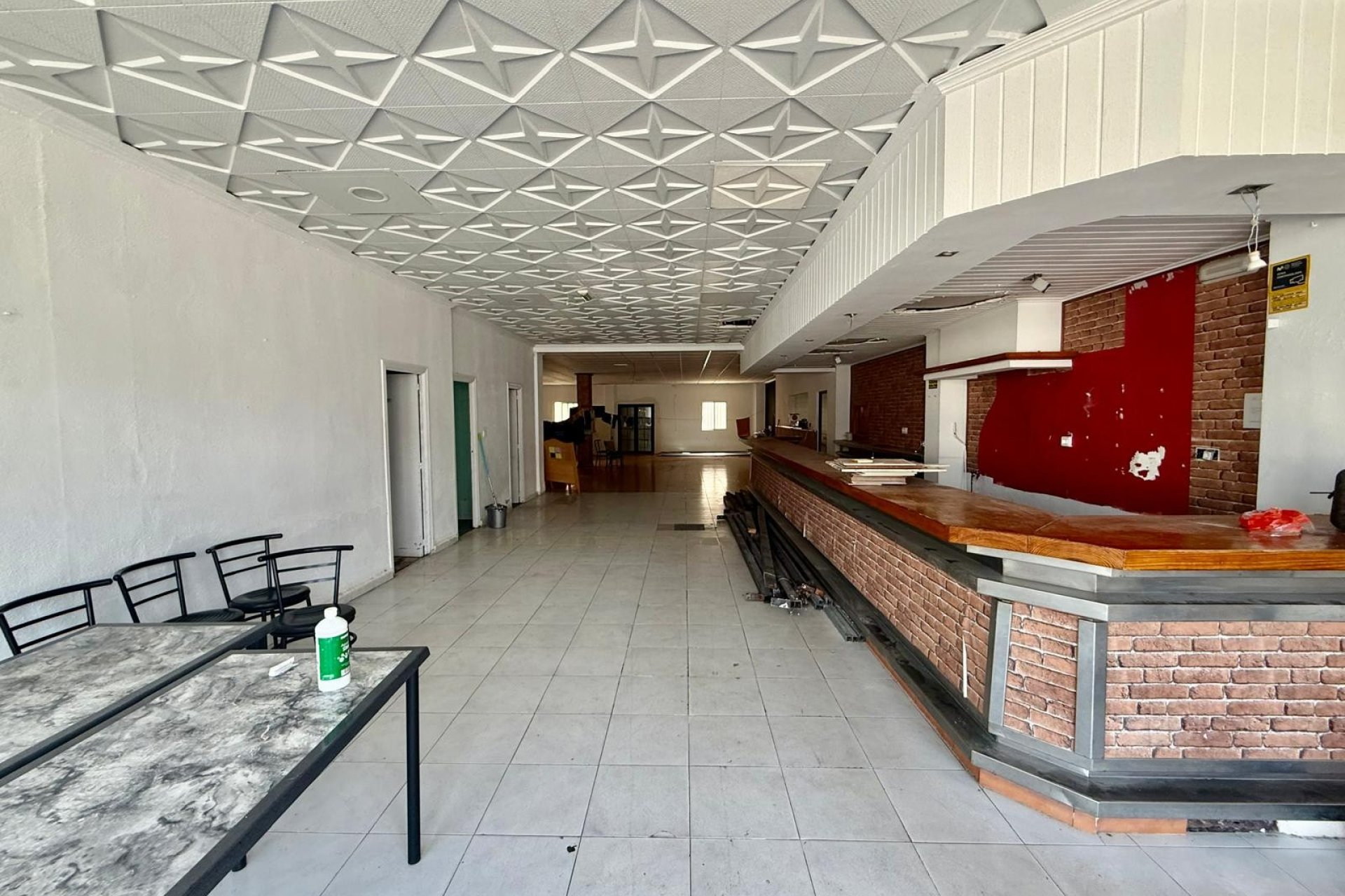 Segunda mano - Local  -
Ondara