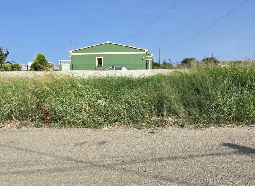 Segunda mano - Parcela / Terreno -
Els Poblets