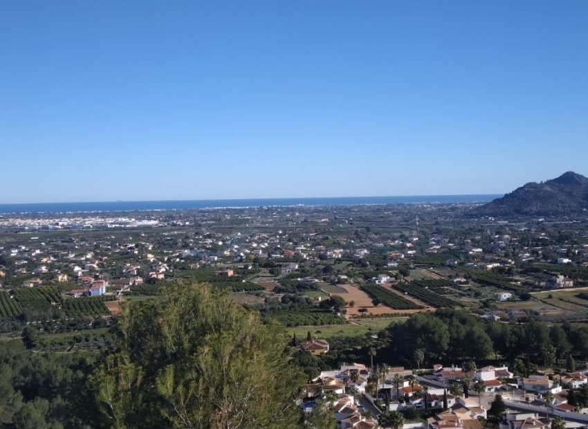 Segunda mano - Parcela / Terreno -
Pedreguer