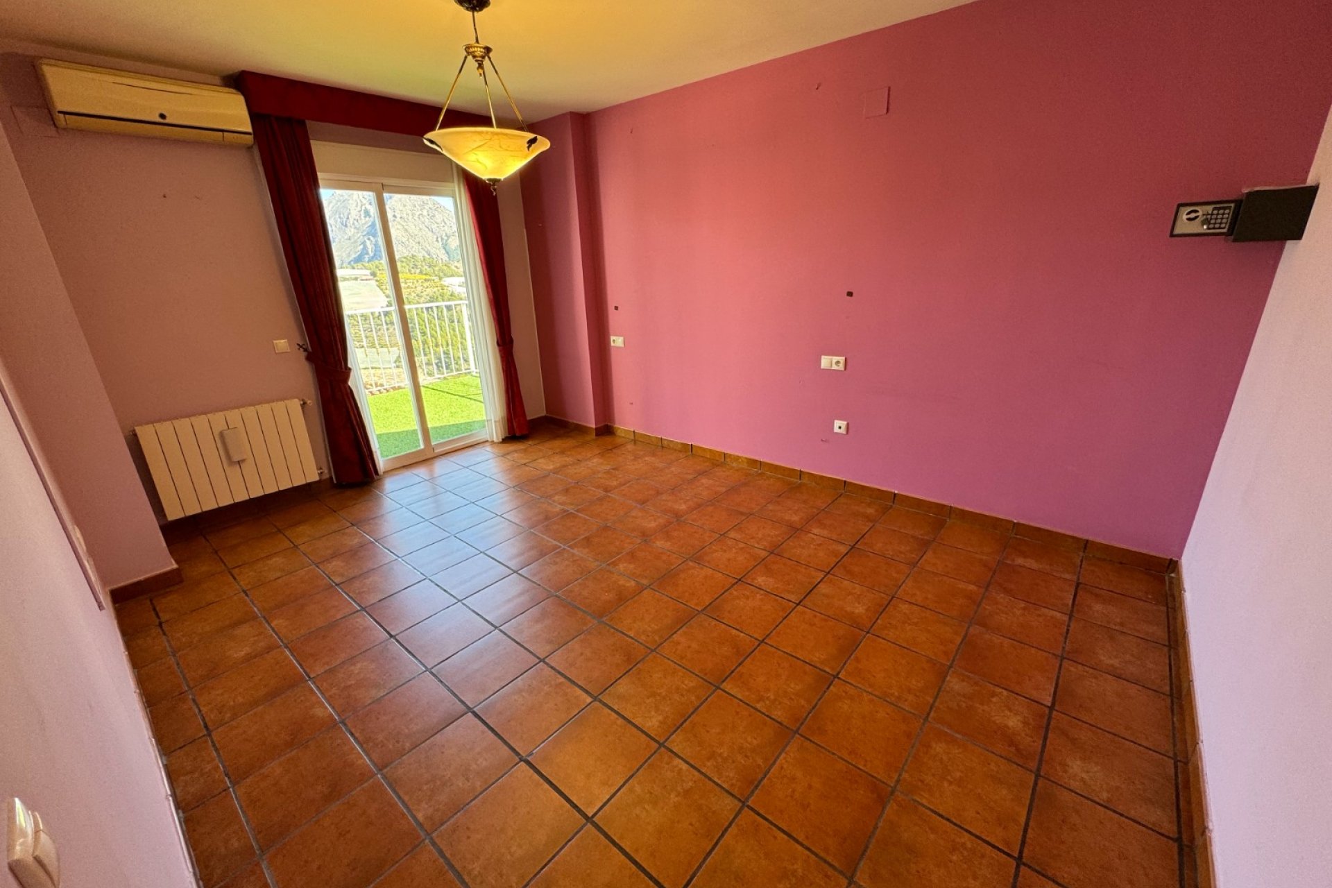 Segunda mano - Villa -
Callosa De Ensarrià