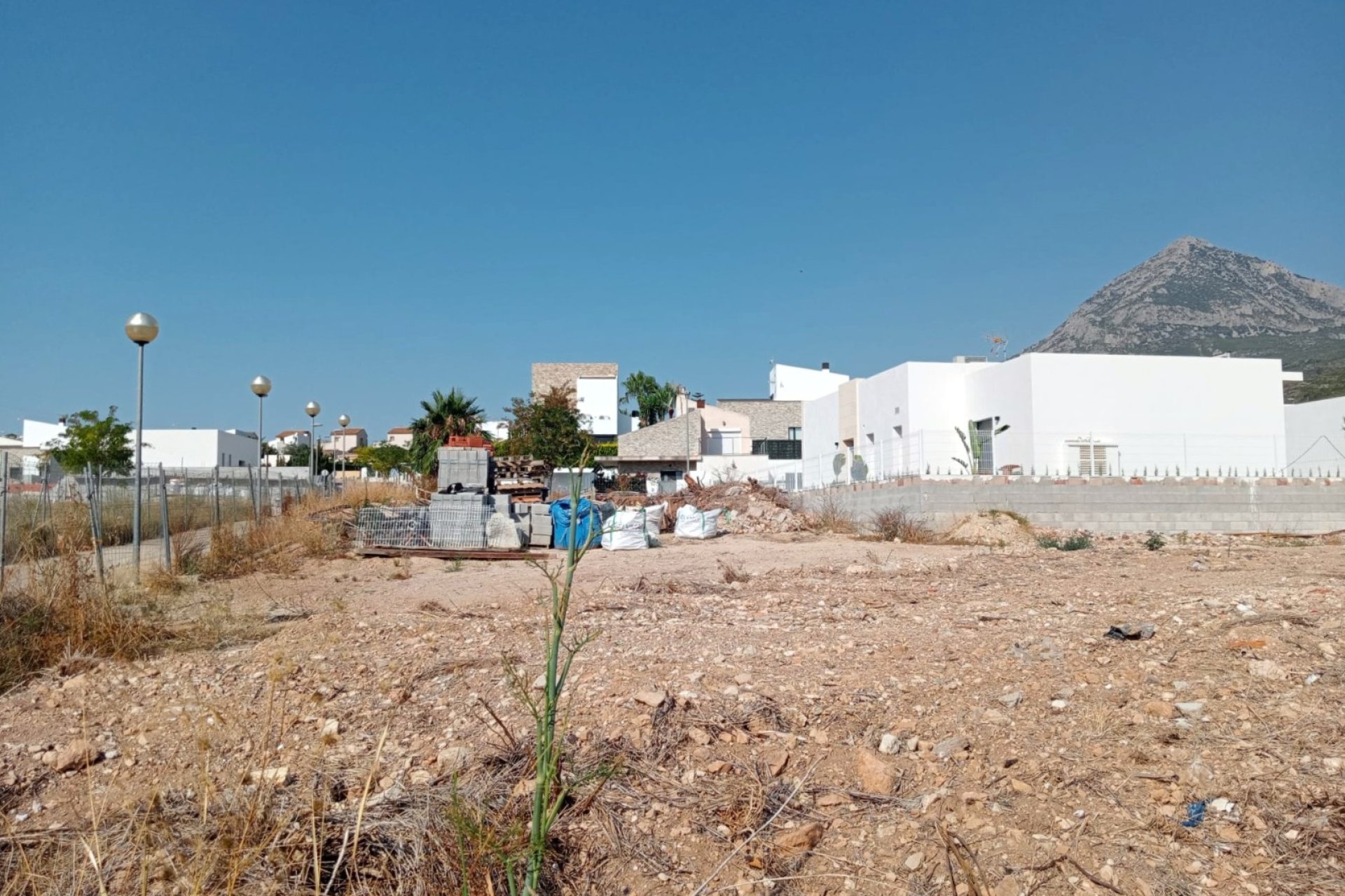 Solar - Parcela urbana en venta en la mejor zona de Polop – Vistas privilegiadas a la montaña (Costa Blanca)