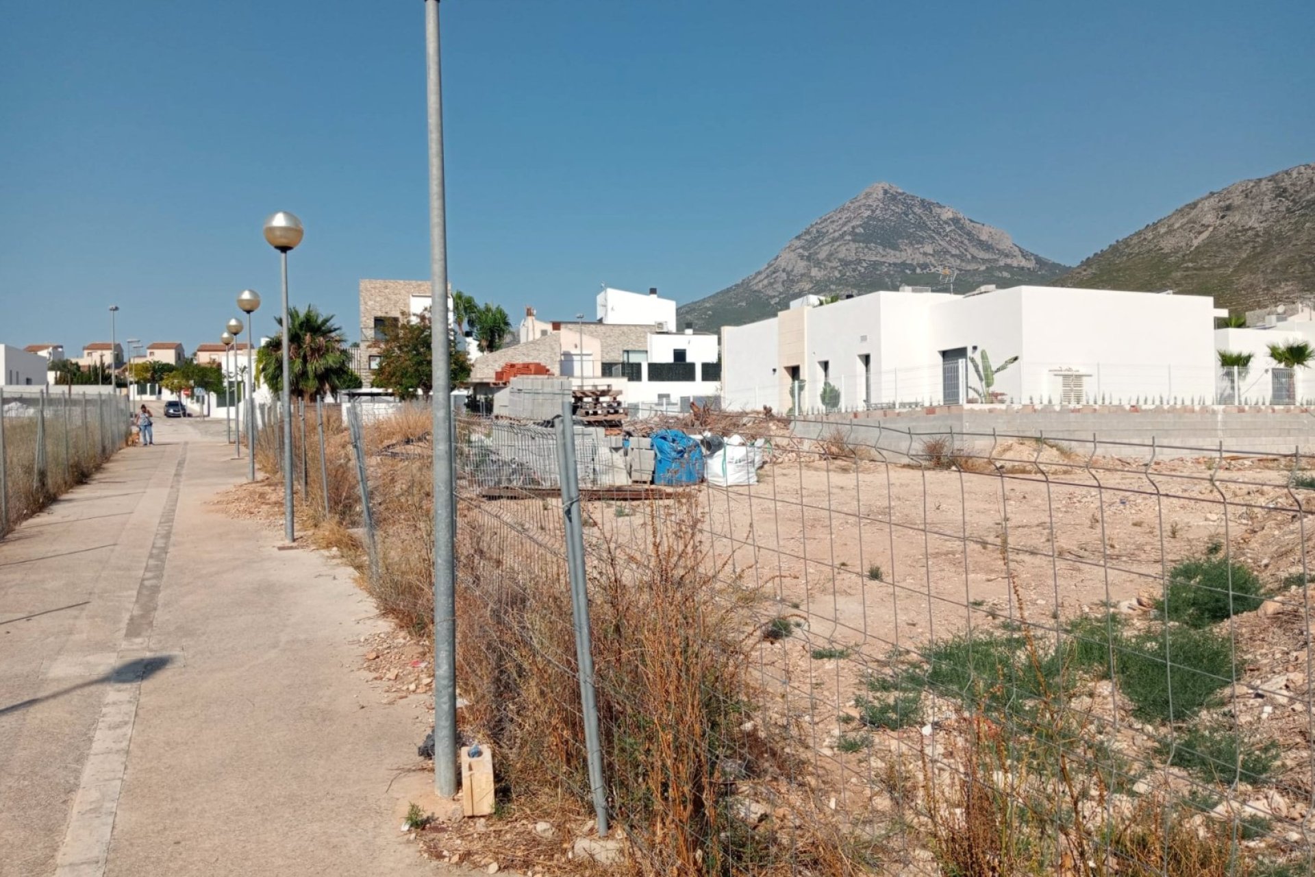 Solar - Parcela urbana en venta en la mejor zona de Polop – Vistas privilegiadas a la montaña (Costa Blanca)