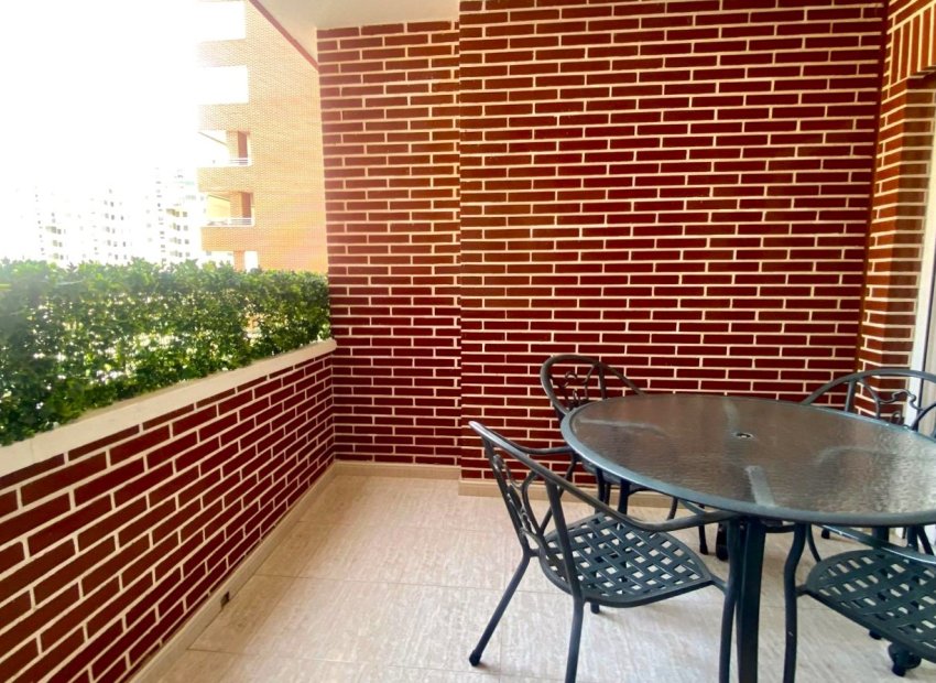 Terraza - Apartamento en venta a 500 m de la playa – Cala de Finestrat (Benidorm)