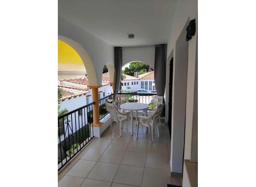 Terraza - Apartamento en venta en Alfaz del Pi con terraza y piscina (Costa Blanca)
