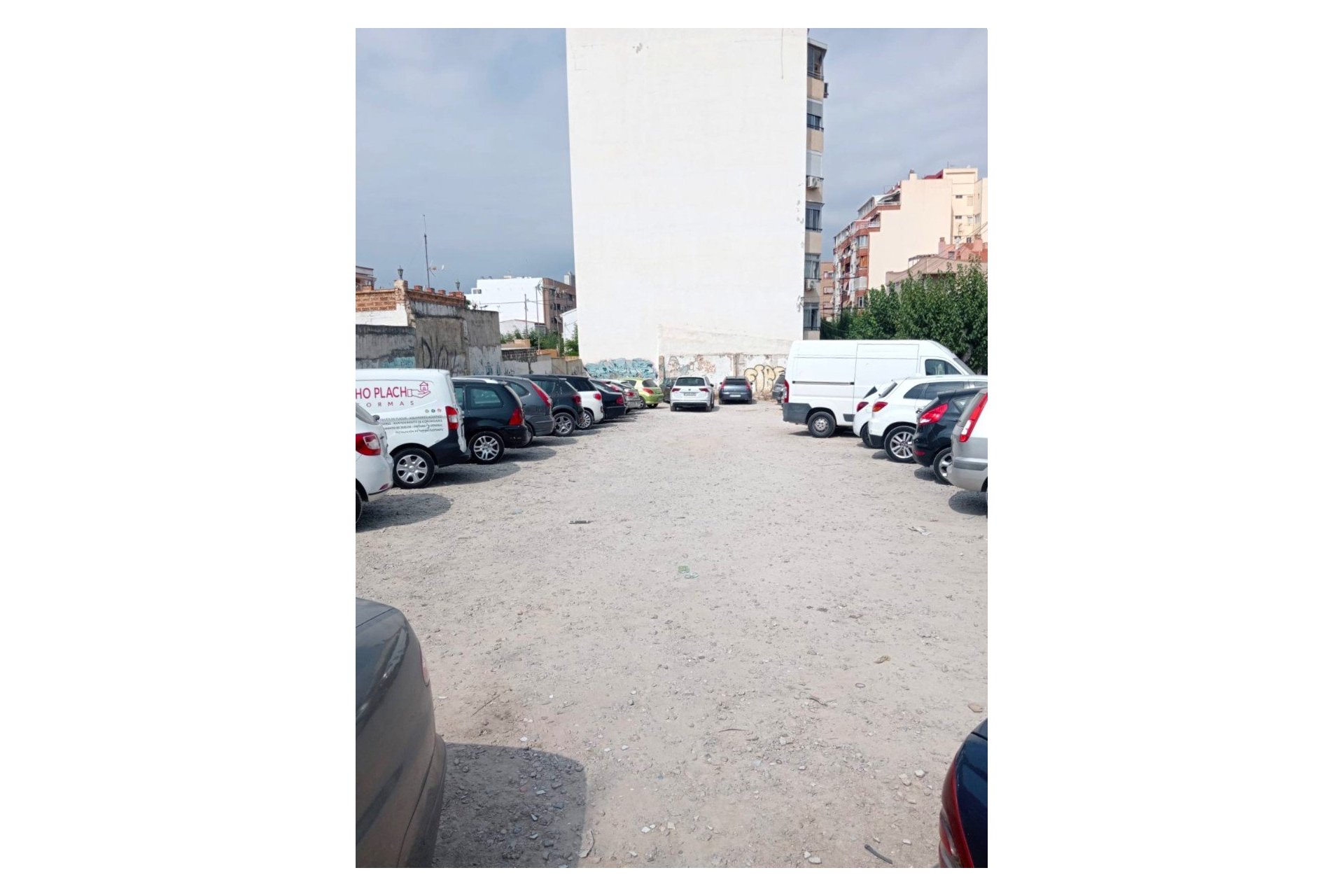 Terreno - Terreno Urbano en el Centro de Benidorm – 2.500 m² con Gran Potencial  constructivo(Costa Blanca)