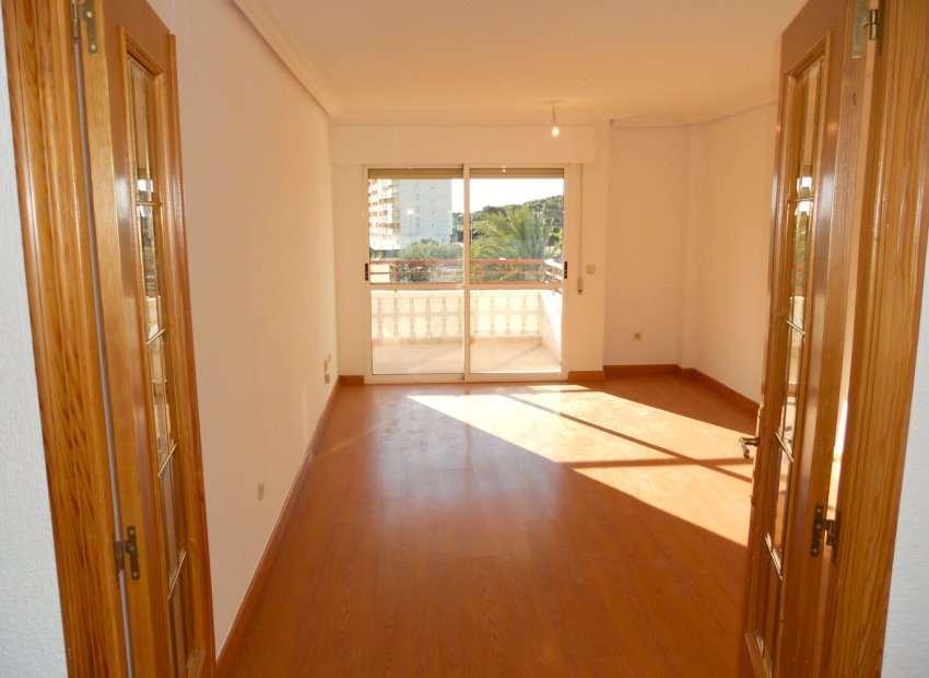 Views - Bright Apartment with Swimming Pool in Villajoyosa – Costa Blanca