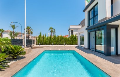 Villa - Nieuwbouw -
             - ON23.10-LM