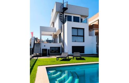 Villa / Semi pareado - Obra nueva -
            Algorfa - ON8.1-ALG