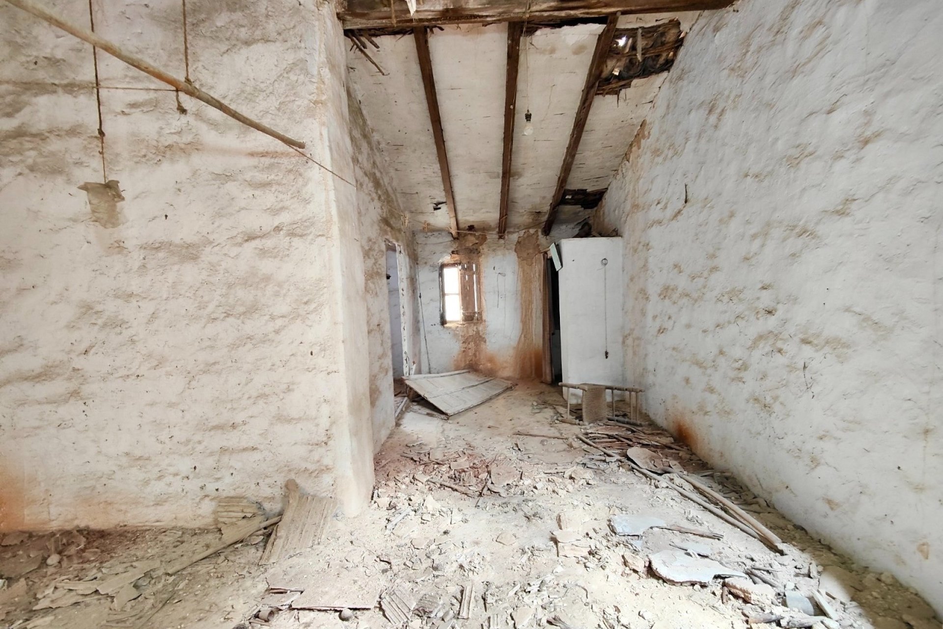Wiederverkauf - Casa de pueblo  -
Gata de Gorgos