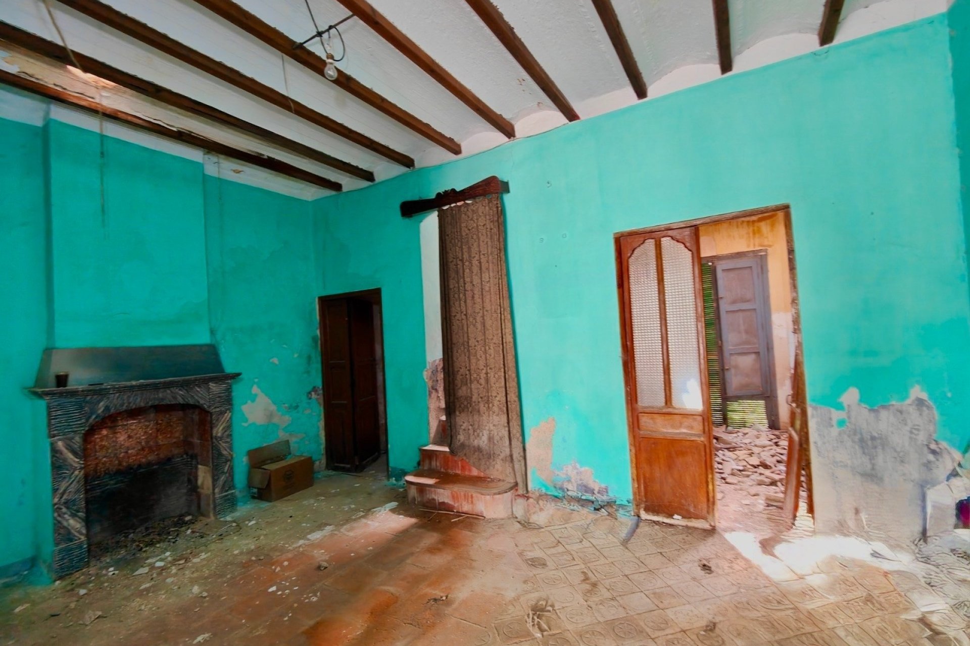 Wiederverkauf - Casa de pueblo  -
Gata de Gorgos