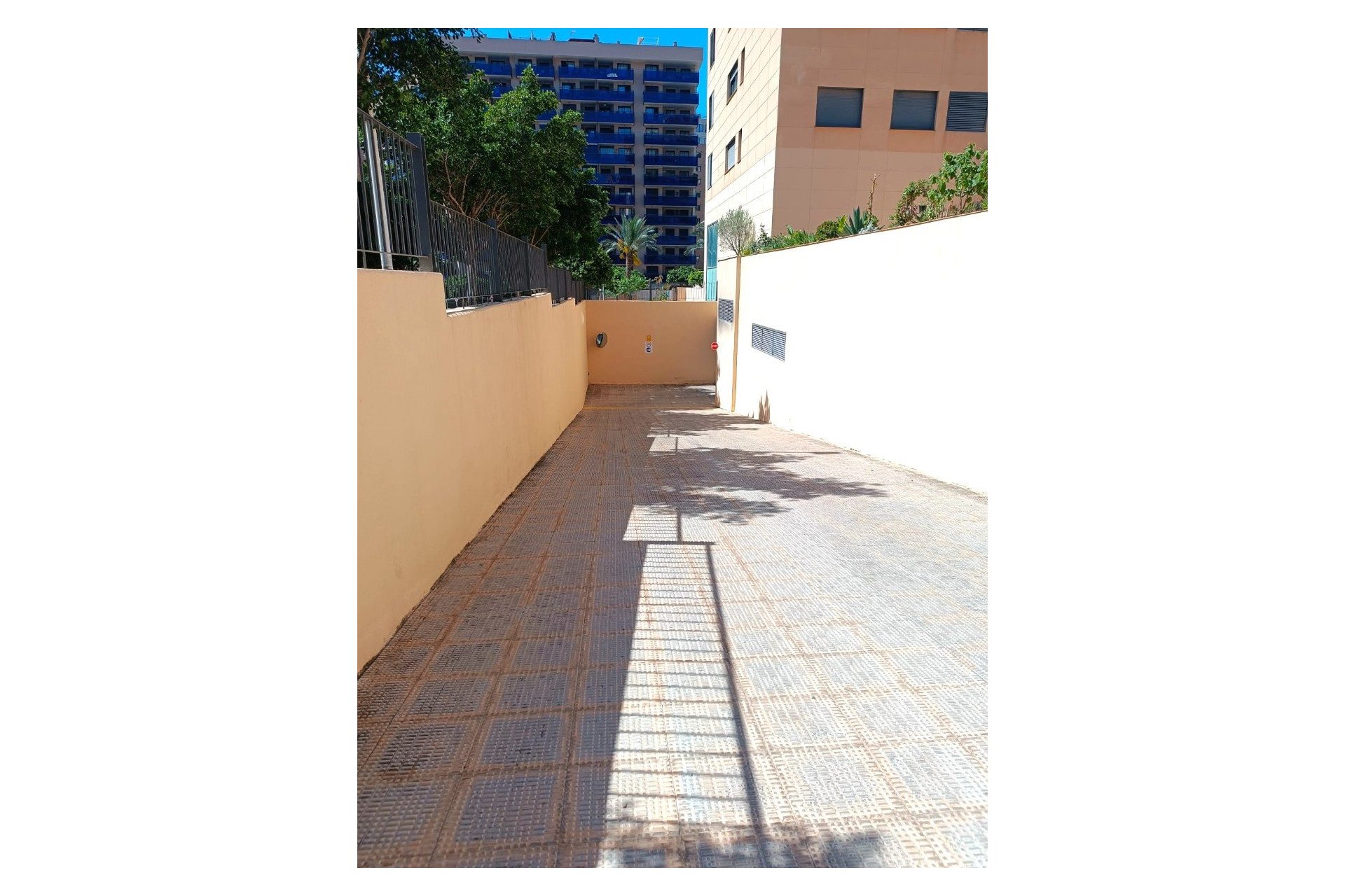 Wiederverkauf - Garage -
Villajoyosa - 
