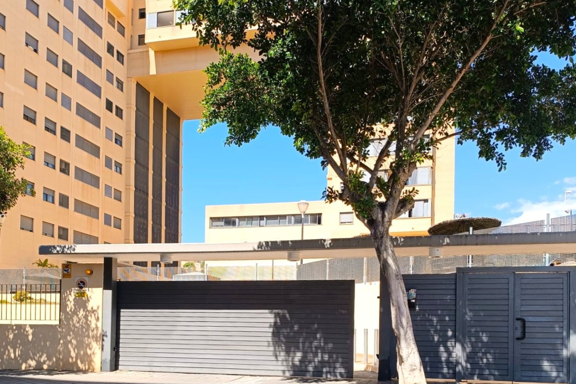 Wiederverkauf - Garage -
Villajoyosa - 
