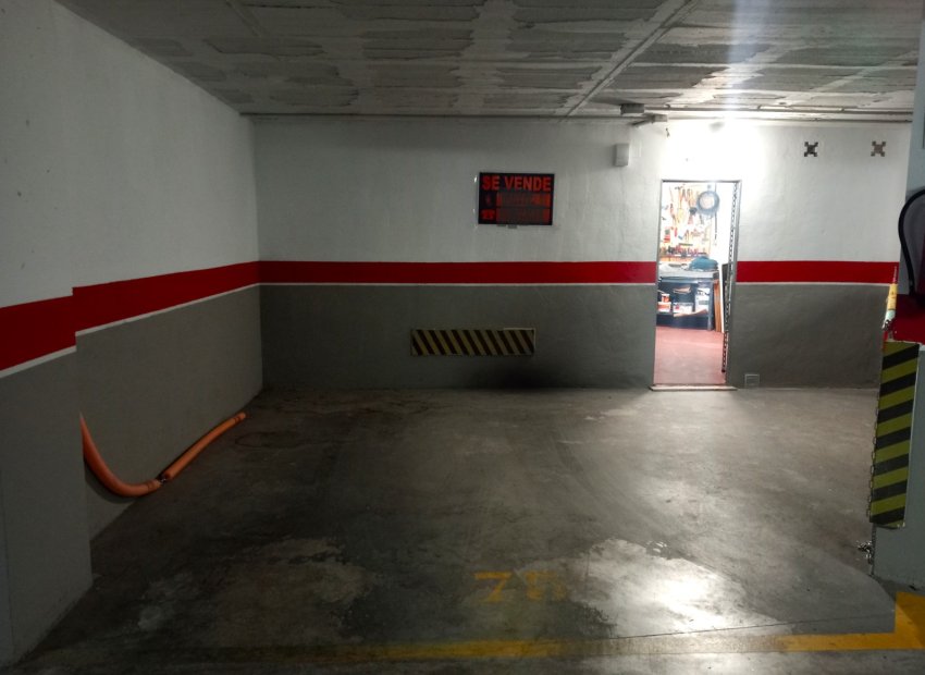 Wiederverkauf - Garage -
Villajoyosa - 