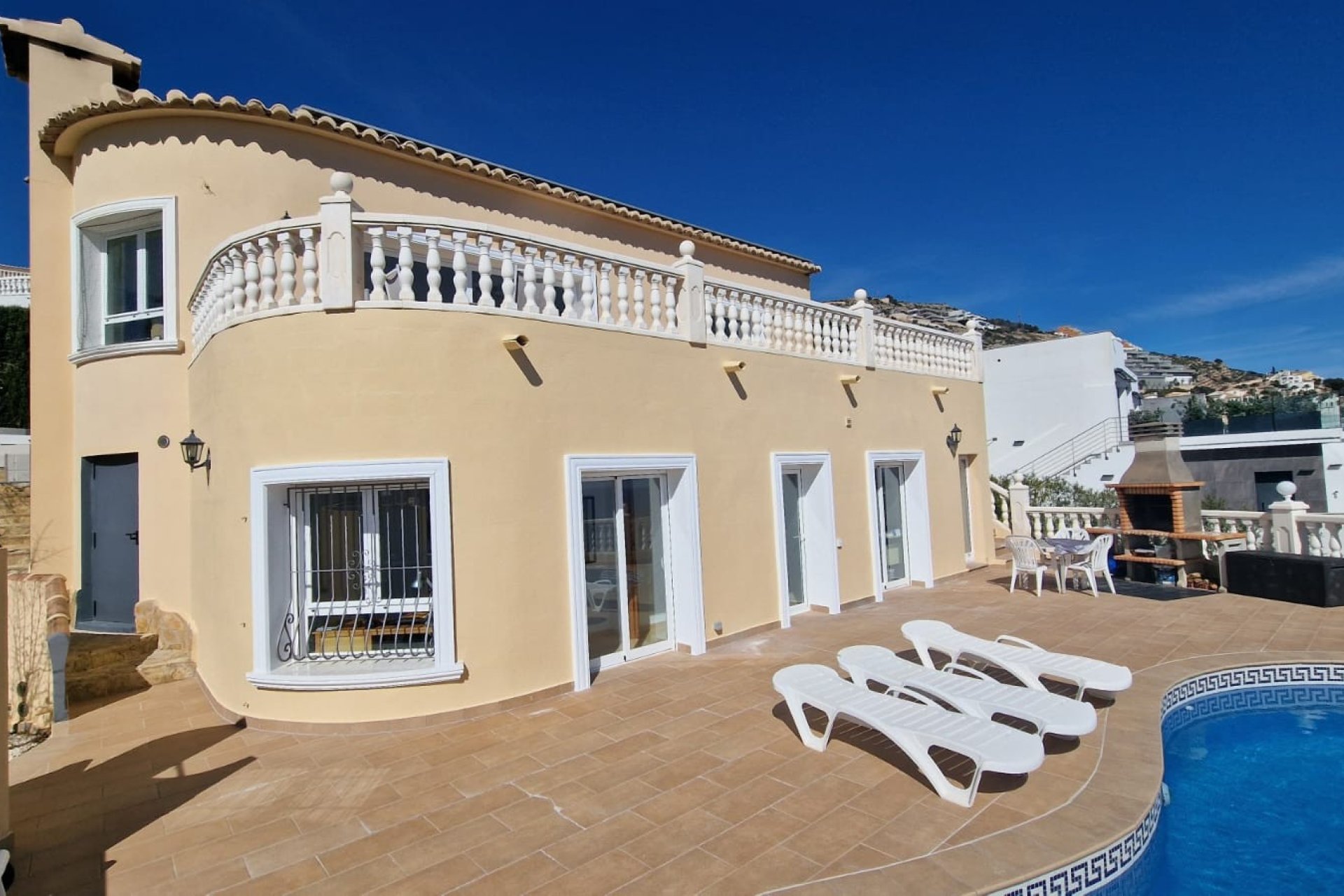 Wiederverkauf - Villa -
Benitachell - Cumbre del Sol