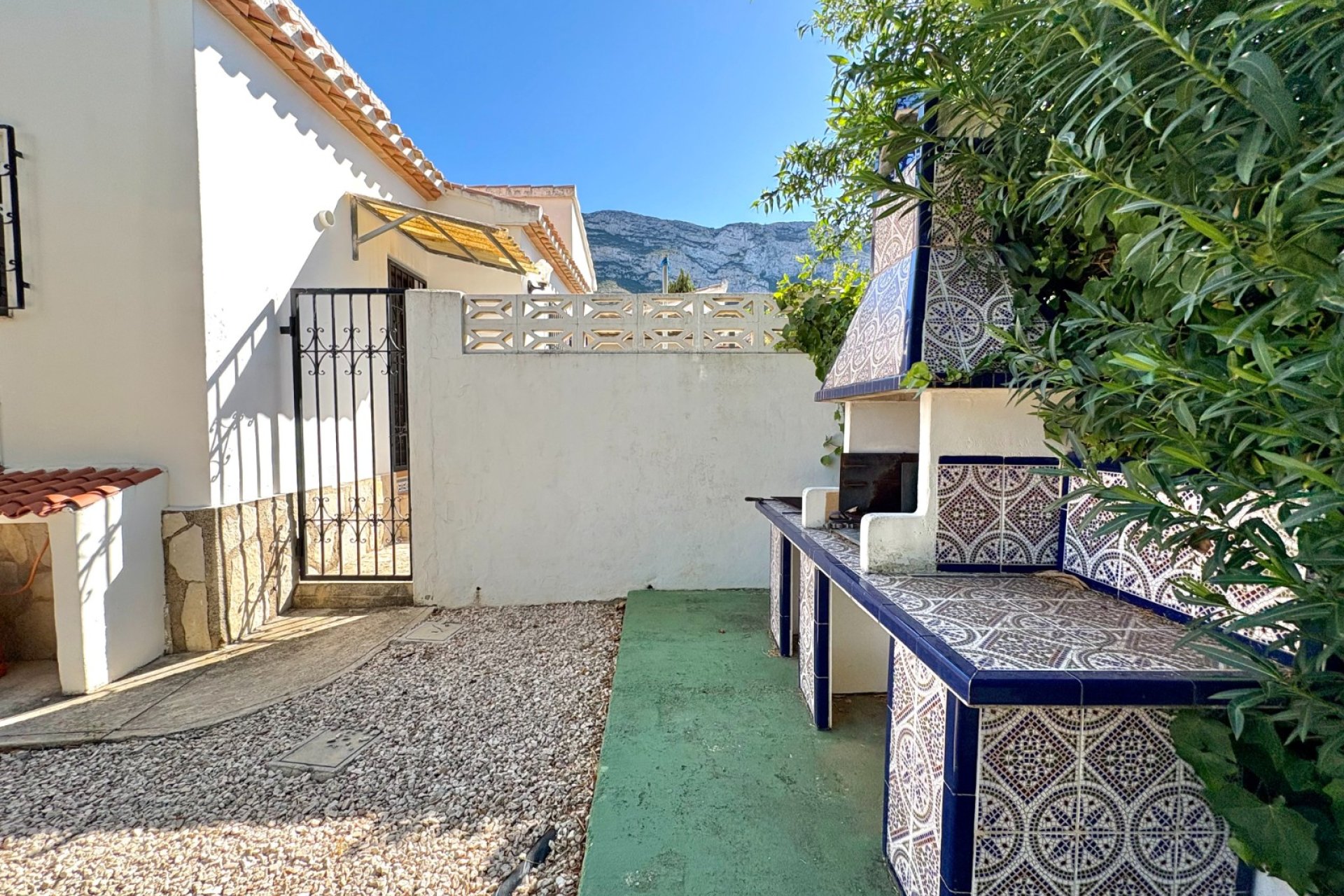 Wiederverkauf - Villa -
Denia - Montgó