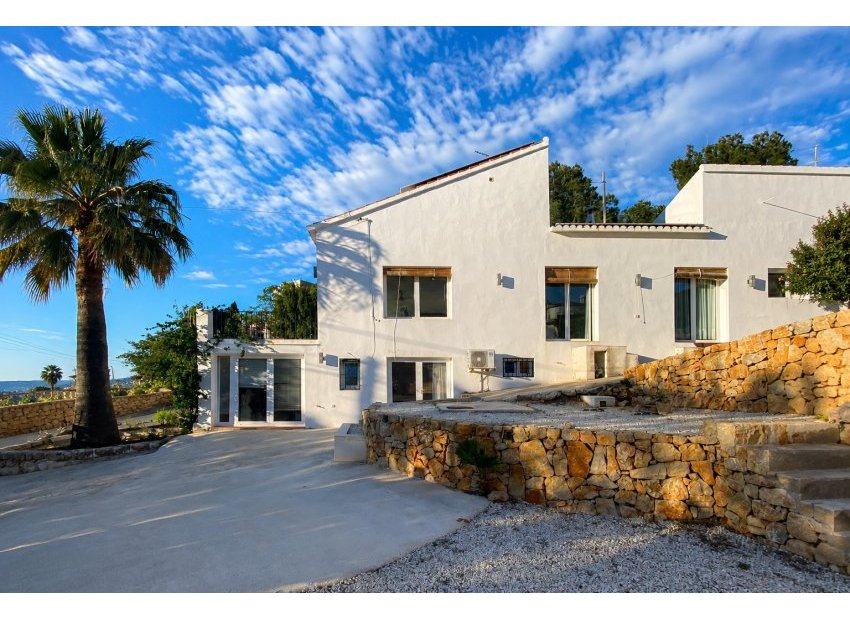 Wiederverkauf - Villa -
Denia - Montgó