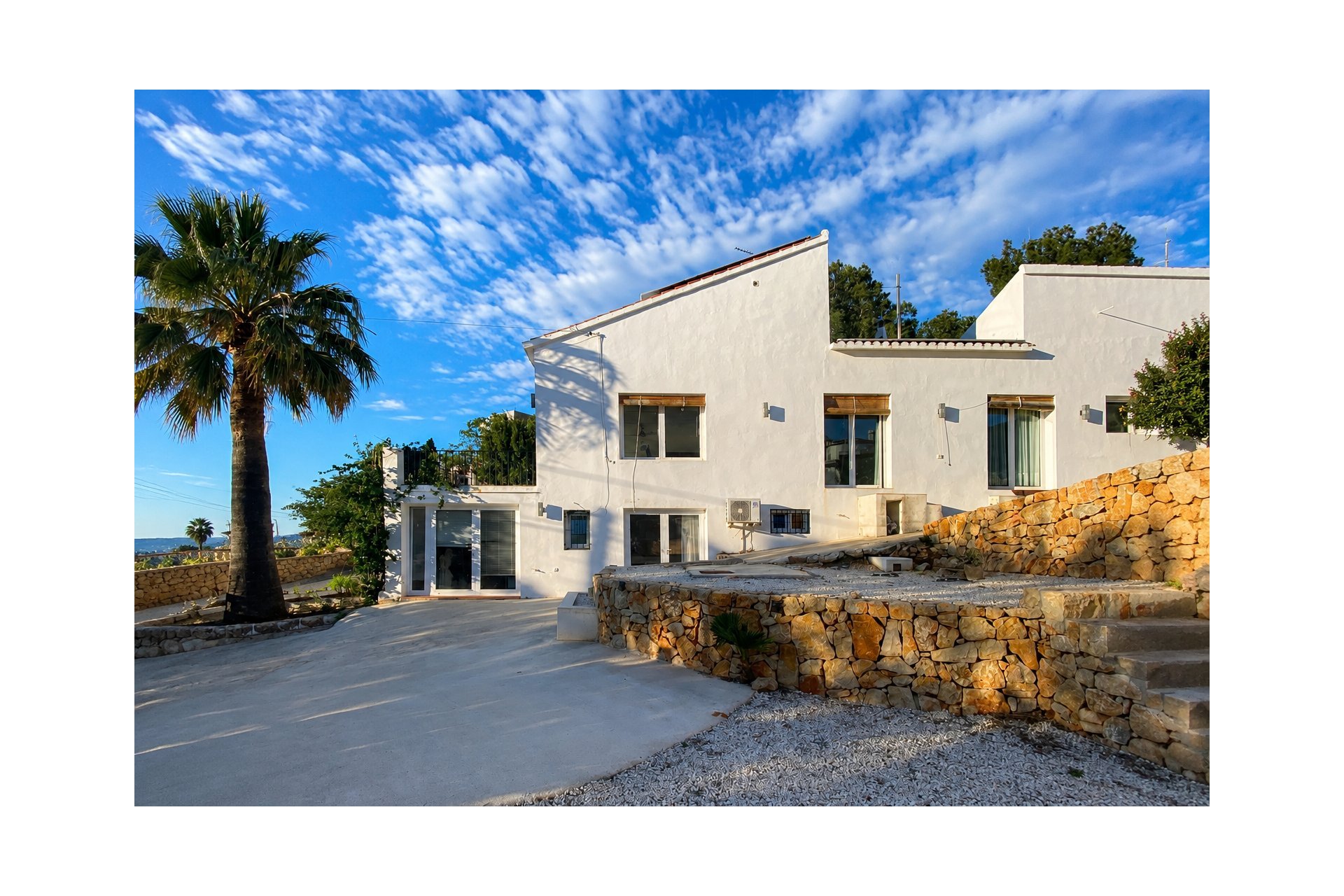 Wiederverkauf - Villa -
Denia - Montgó