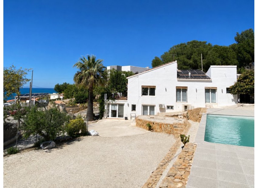 Wiederverkauf - Villa -
Denia - Montgó