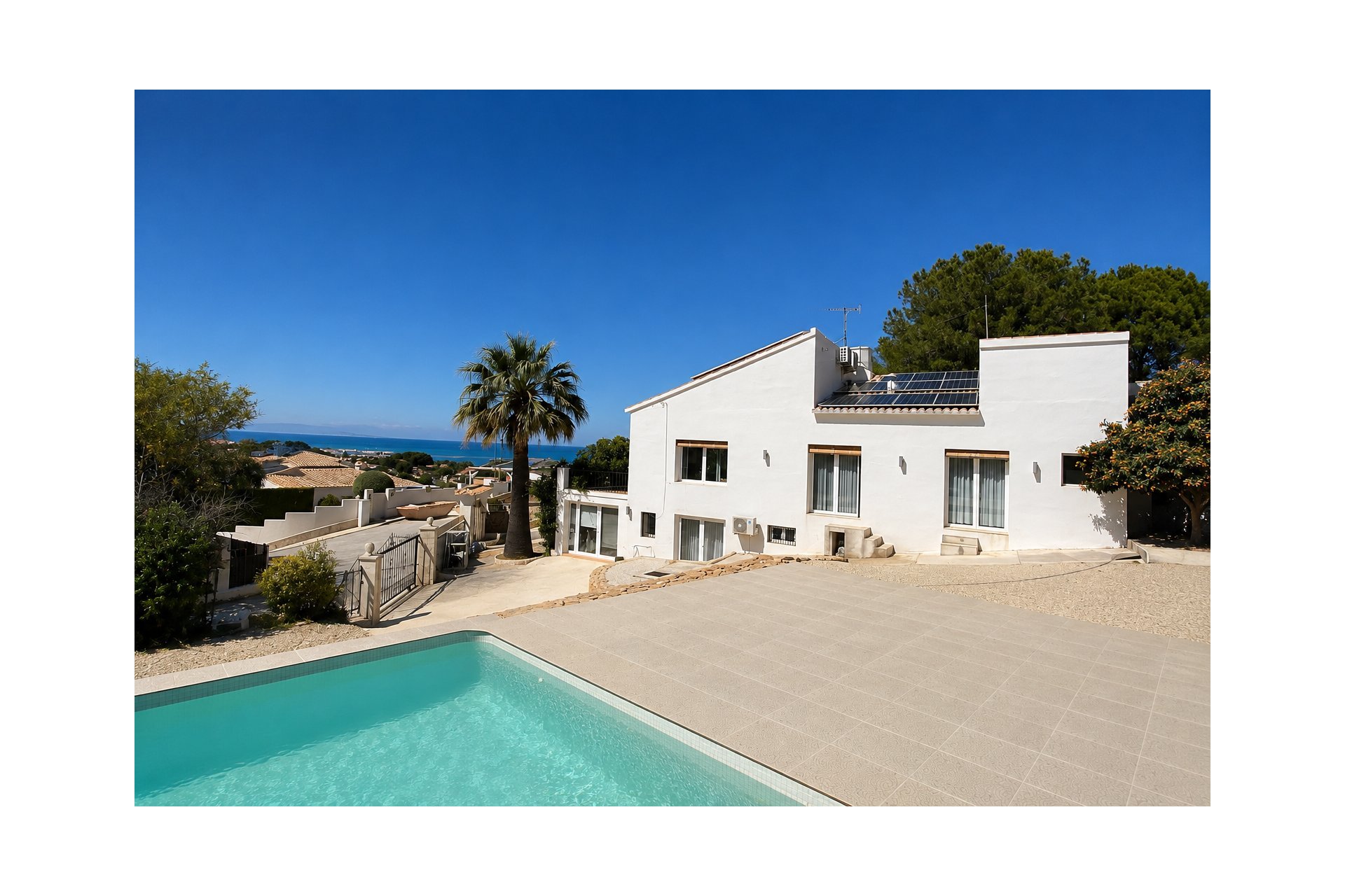 Wiederverkauf - Villa -
Denia - Montgó