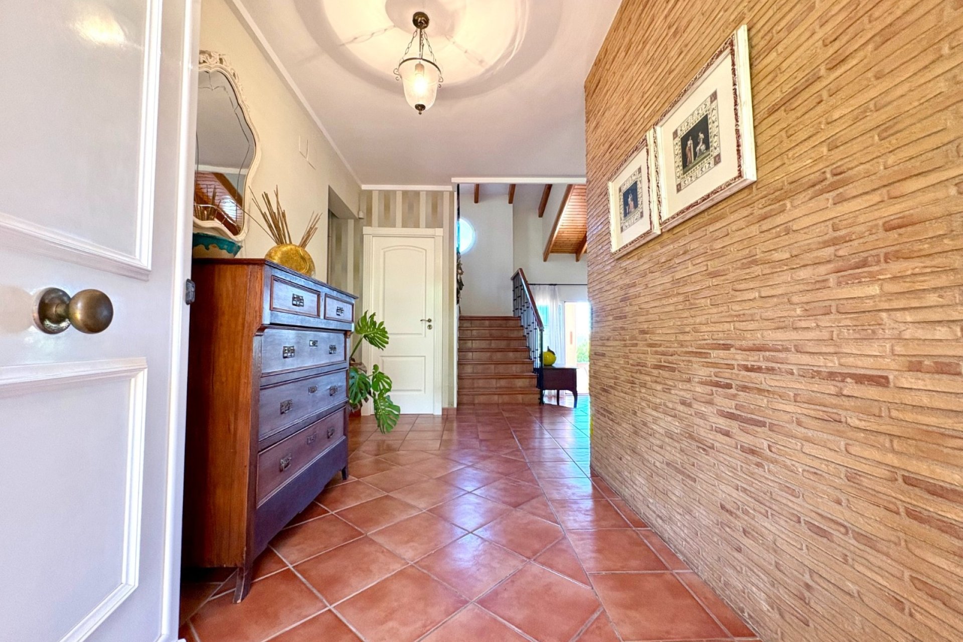 Wiederverkauf - Villa -
Denia - Montgó