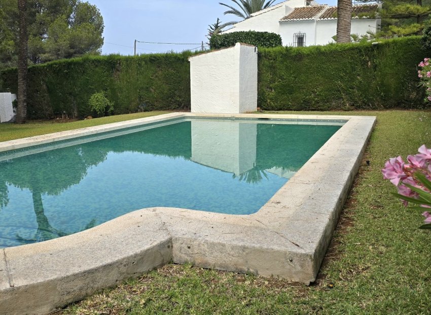 Wiederverkauf - Villa -
Jávea - Balcón al mar - Cap Martí