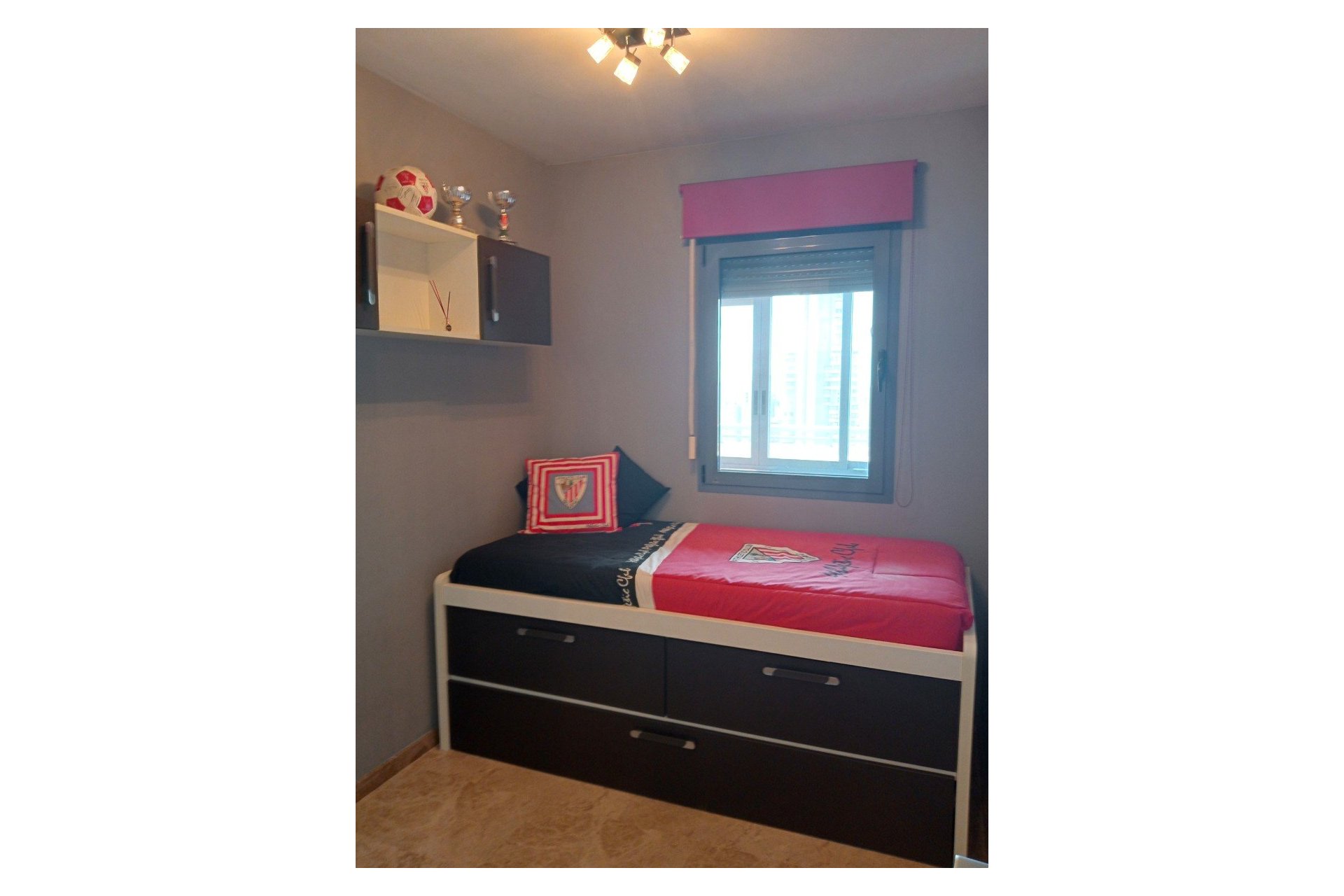 Wiederverkauf - Wohnung -
Benidorm - Levante