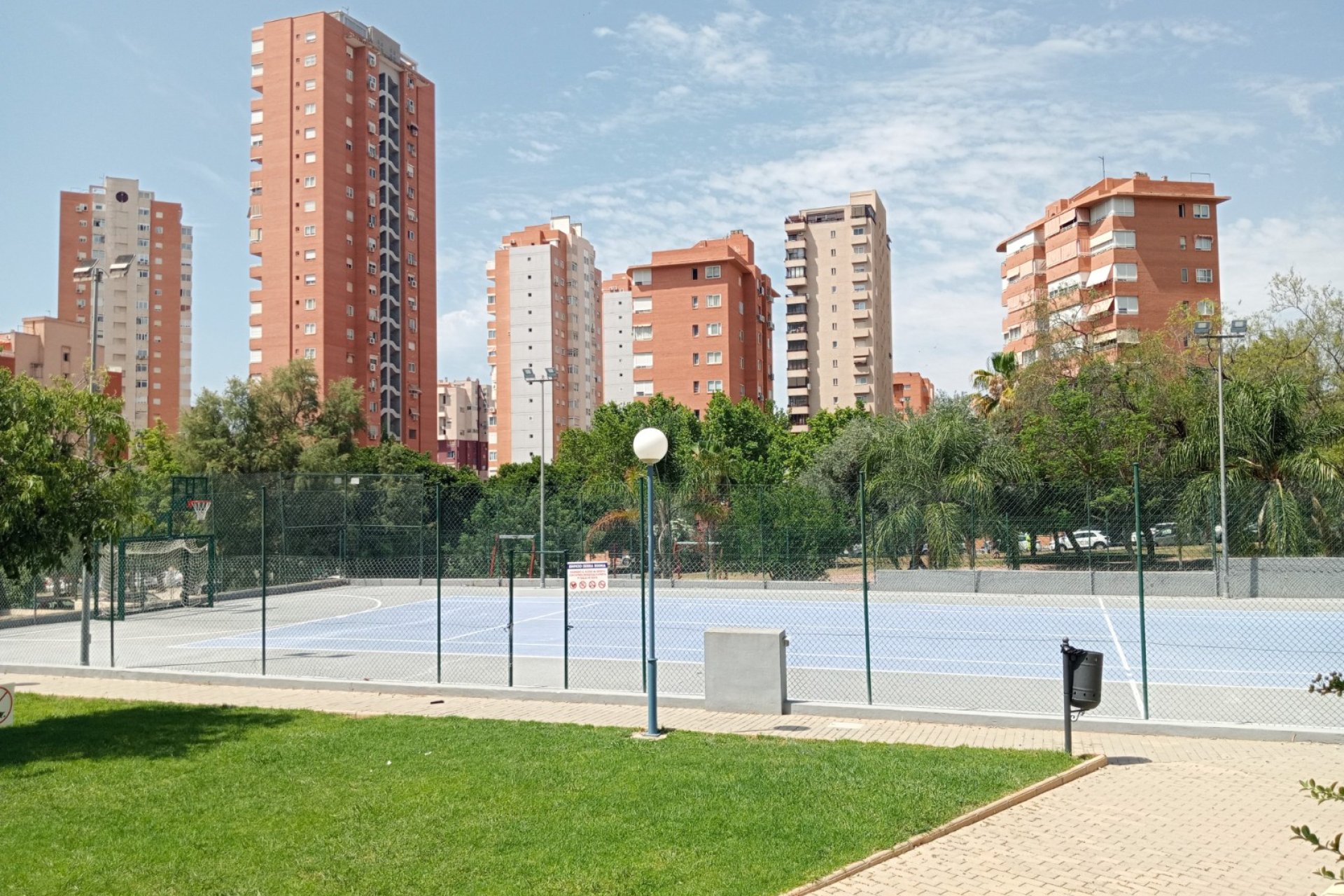 Wiederverkauf - Wohnung -
Benidorm - Levante
