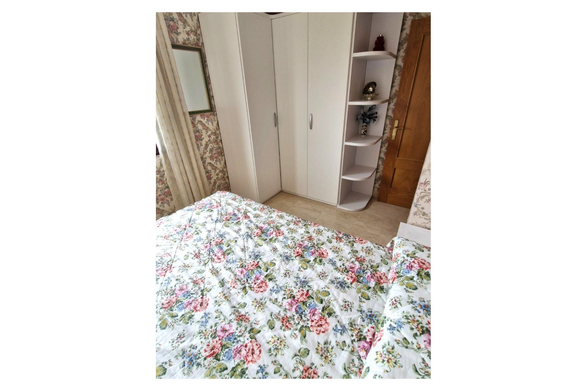 Wiederverkauf - Wohnung -
Benidorm - Levante