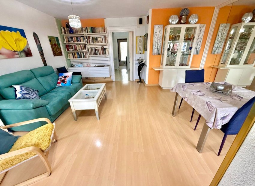 Wiederverkauf - Wohnung -
Benidorm - Levante