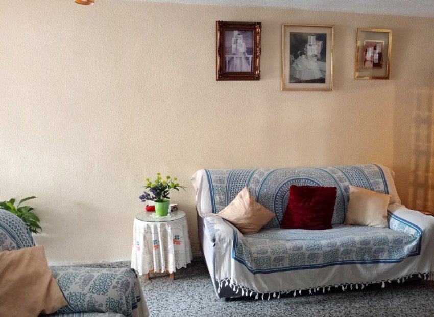 Wiederverkauf - Wohnung -
Benidorm - Levante