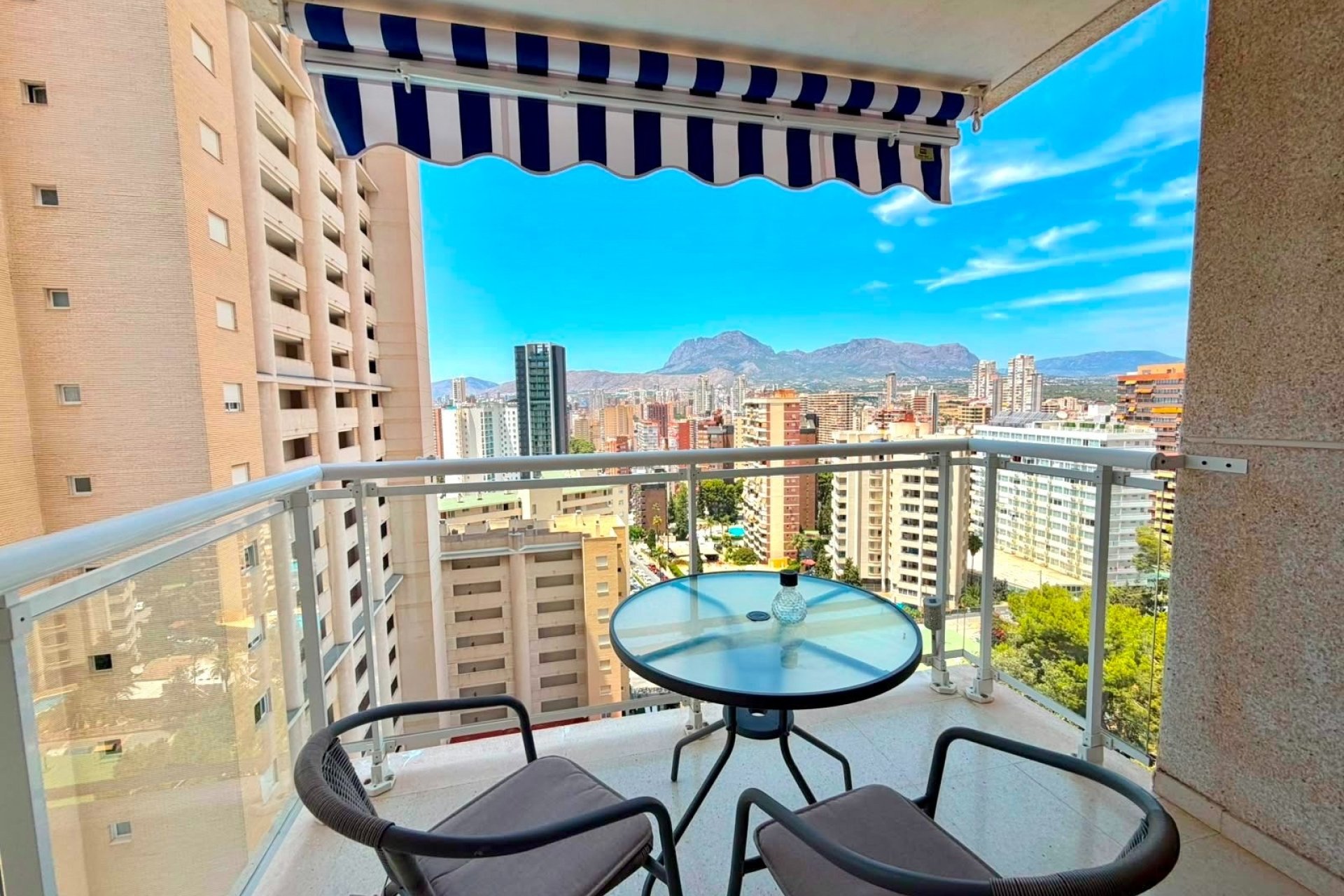 Wiederverkauf - Wohnung -
Benidorm - Rincón de Loix