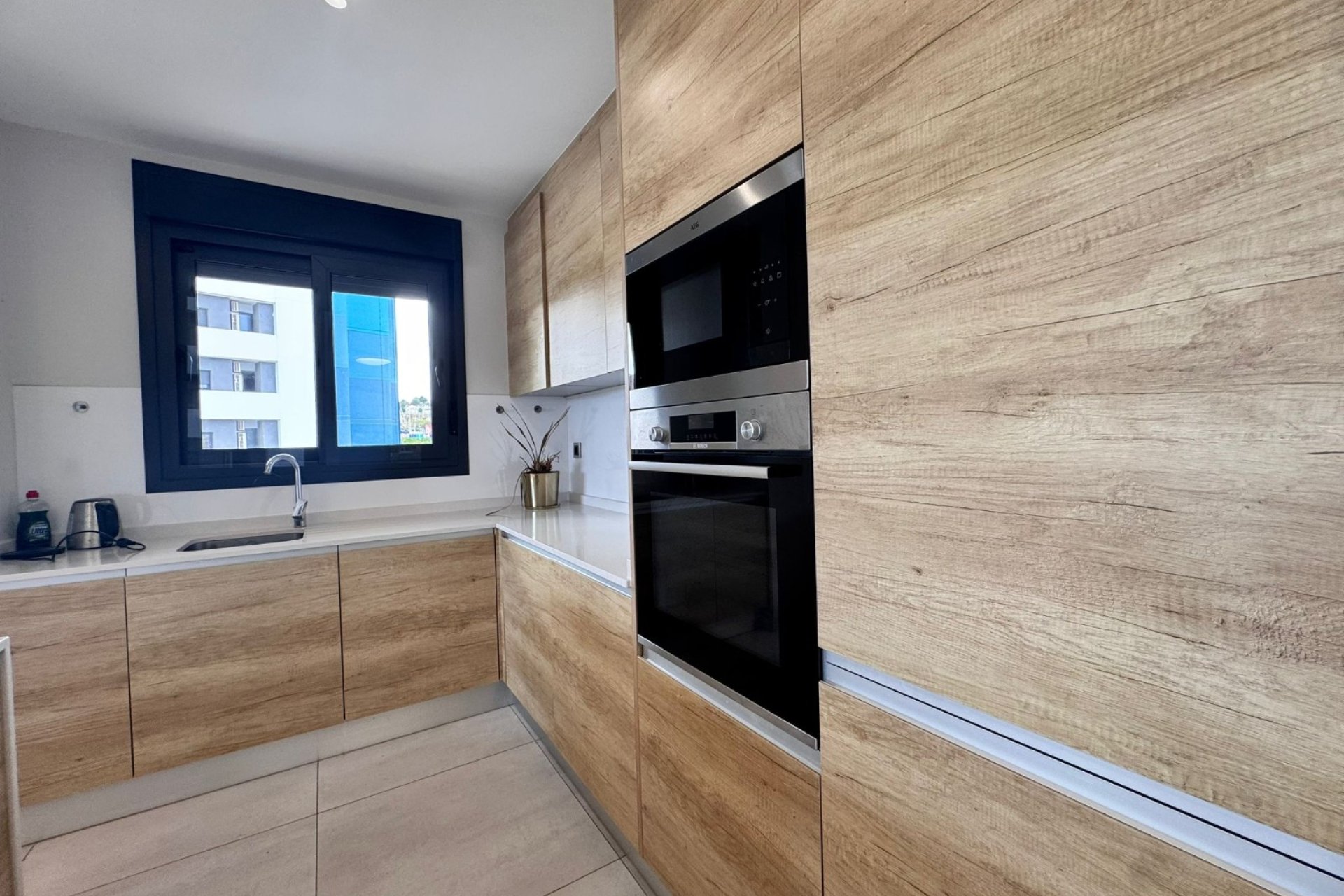 Wiederverkauf - Wohnung -
Benidorm - Zona de Poniente