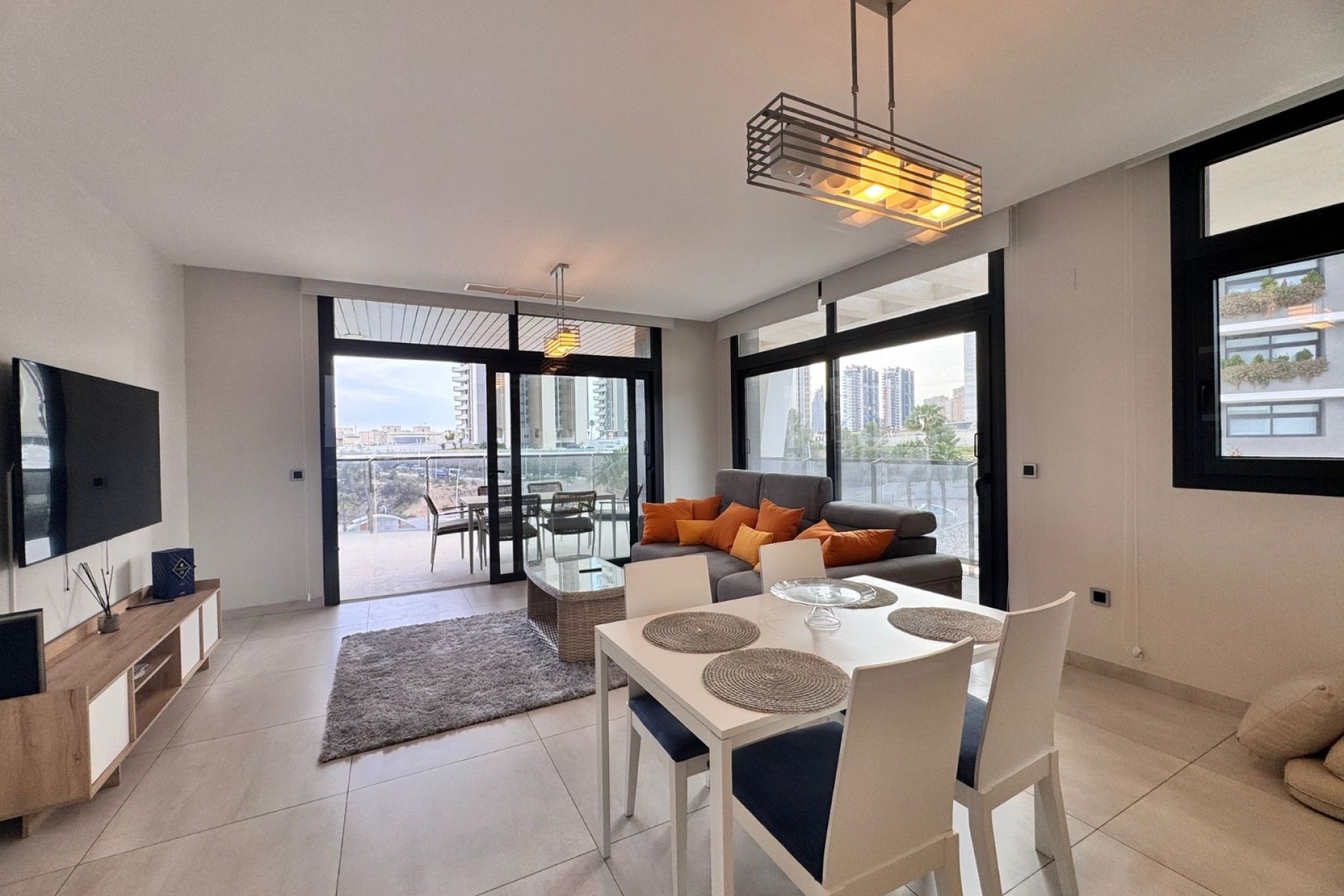 Wiederverkauf - Wohnung -
Benidorm - Zona de Poniente