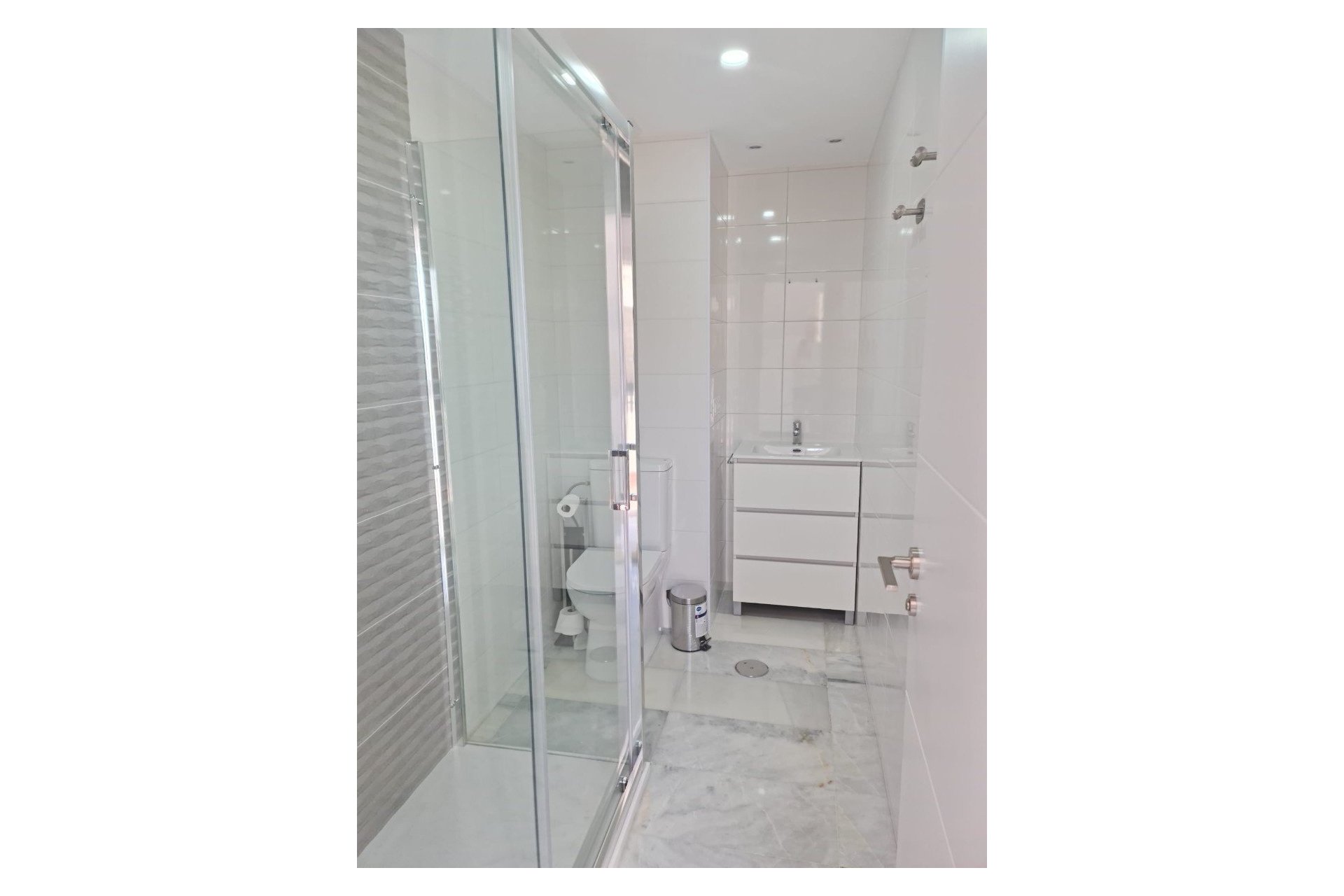 Wiederverkauf - Wohnung -
Benidorm - Zona de Poniente