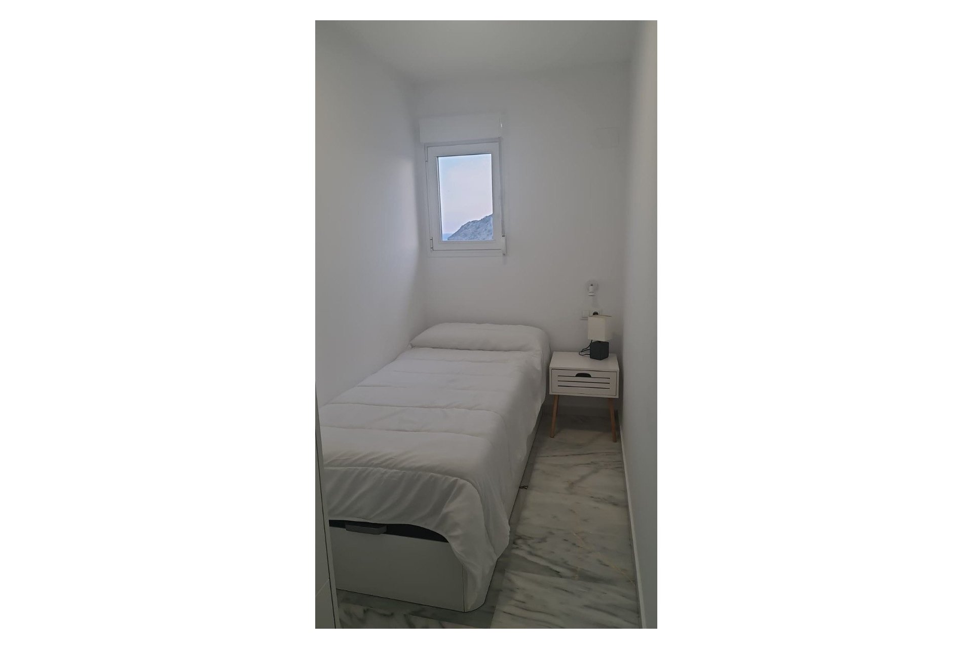 Wiederverkauf - Wohnung -
Benidorm - Zona de Poniente