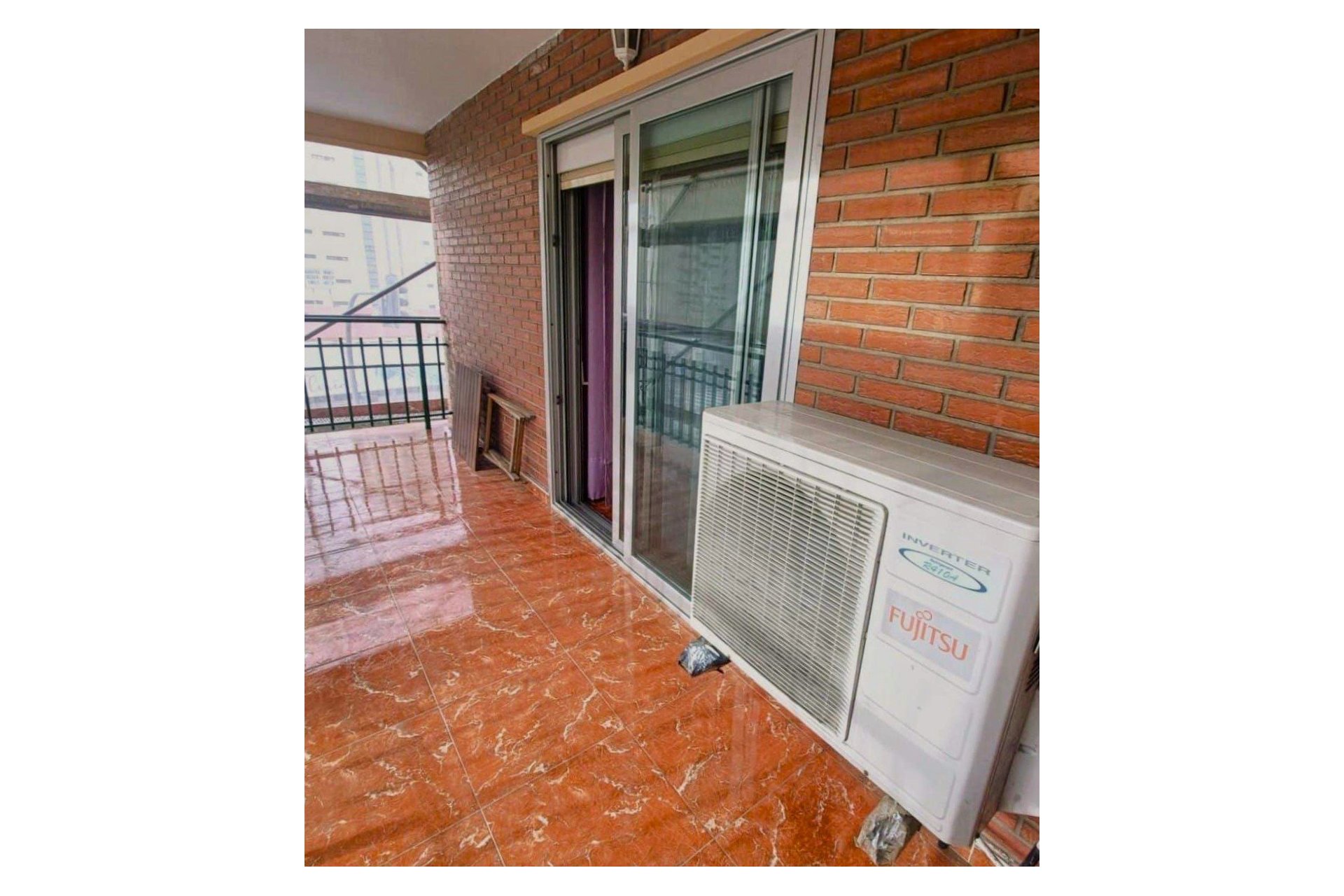 Wiederverkauf - Wohnung -
Benidorm - Zona de Poniente