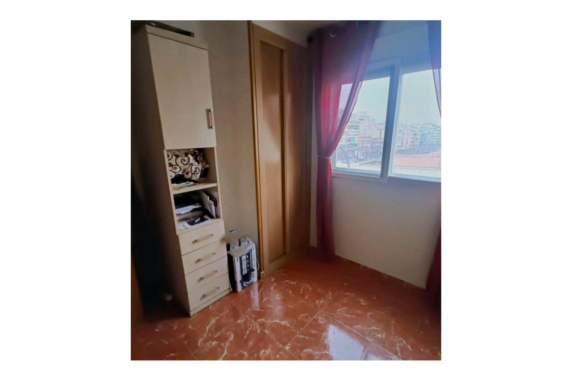 Wiederverkauf - Wohnung -
Benidorm - Zona de Poniente