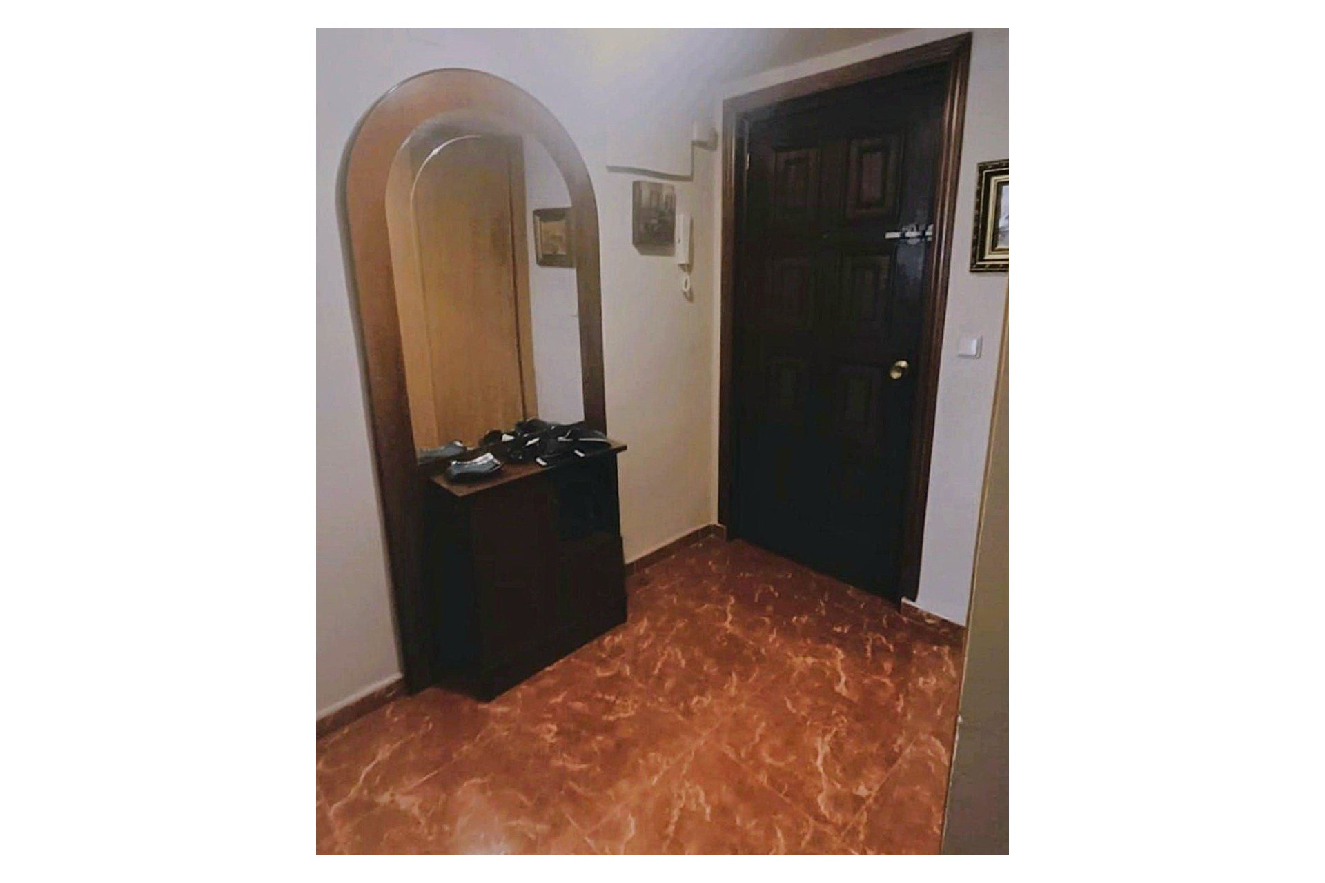 Wiederverkauf - Wohnung -
Benidorm - Zona de Poniente