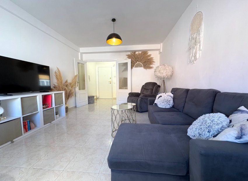 Wiederverkauf - Wohnung -
Denia - Center