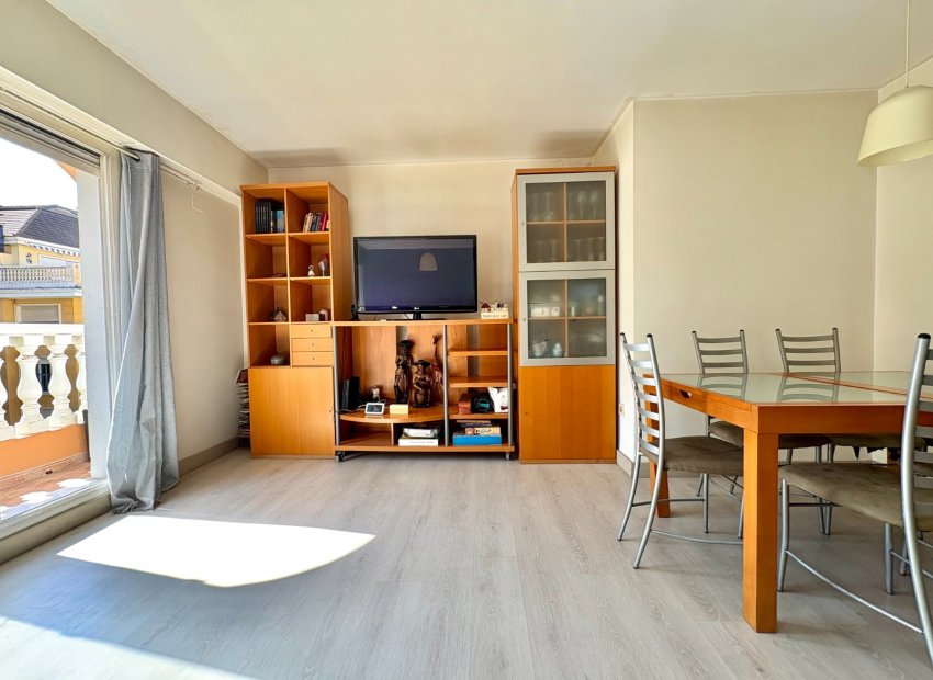 Wiederverkauf - Wohnung -
Denia - Center