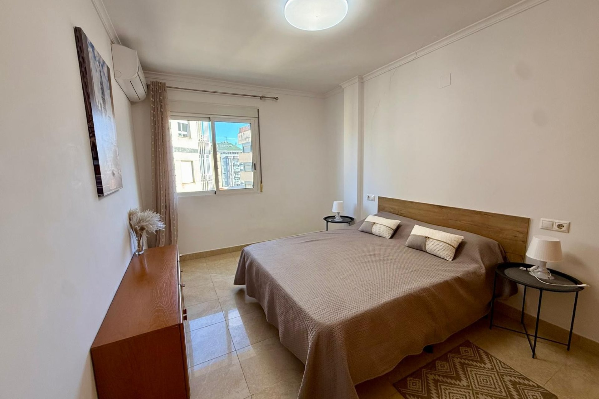 Wiederverkauf - Wohnung -
Denia - Center